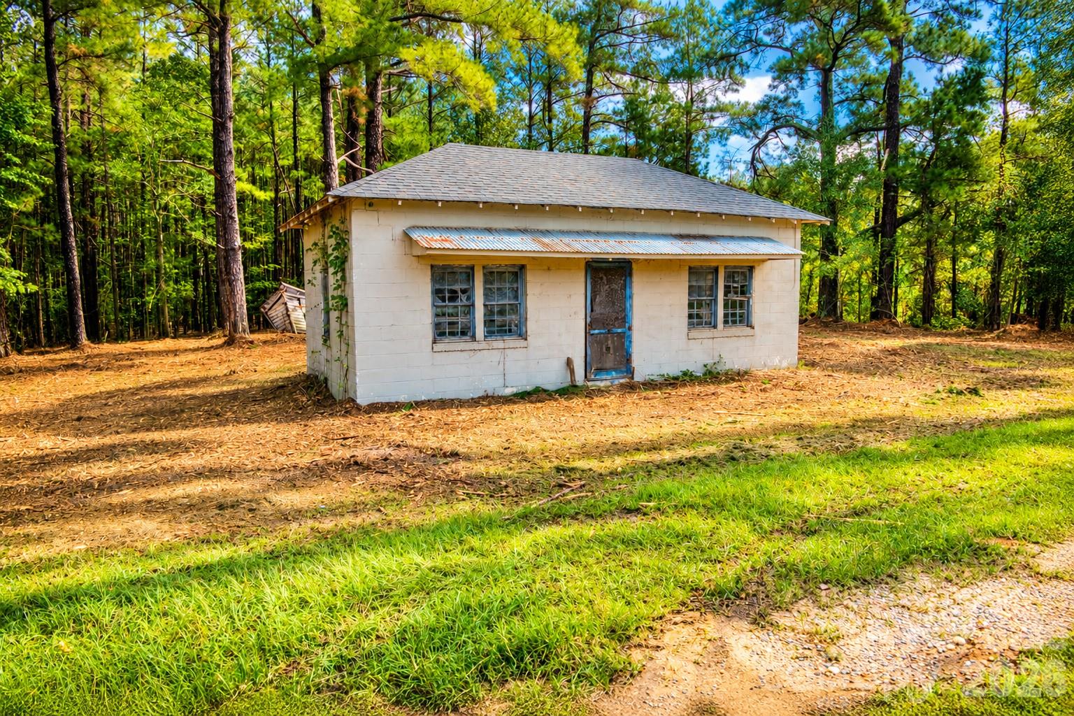 4650 N Nc 109 Highway Property Photo 1