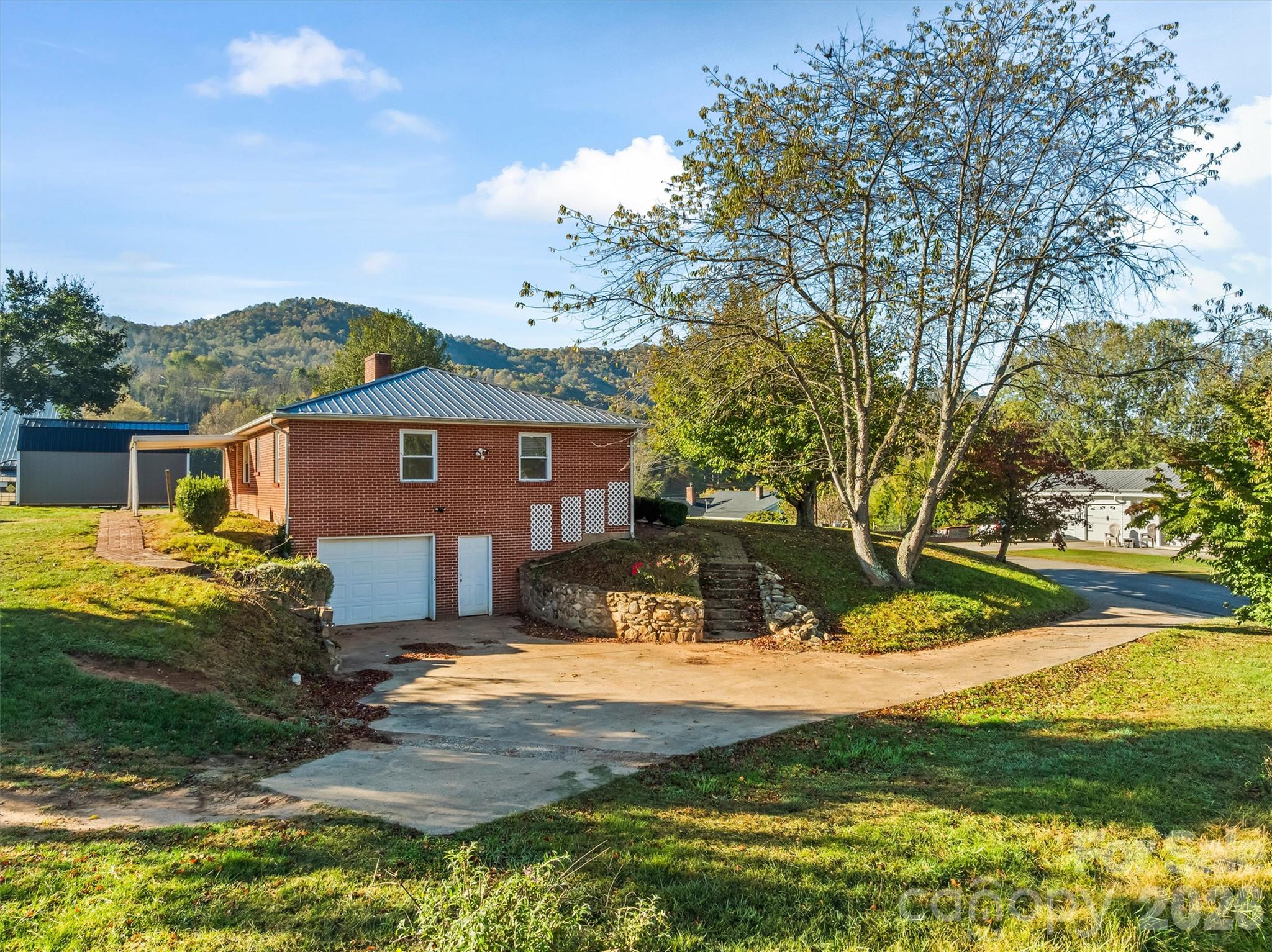 108 Morgan Street Property Photo 1