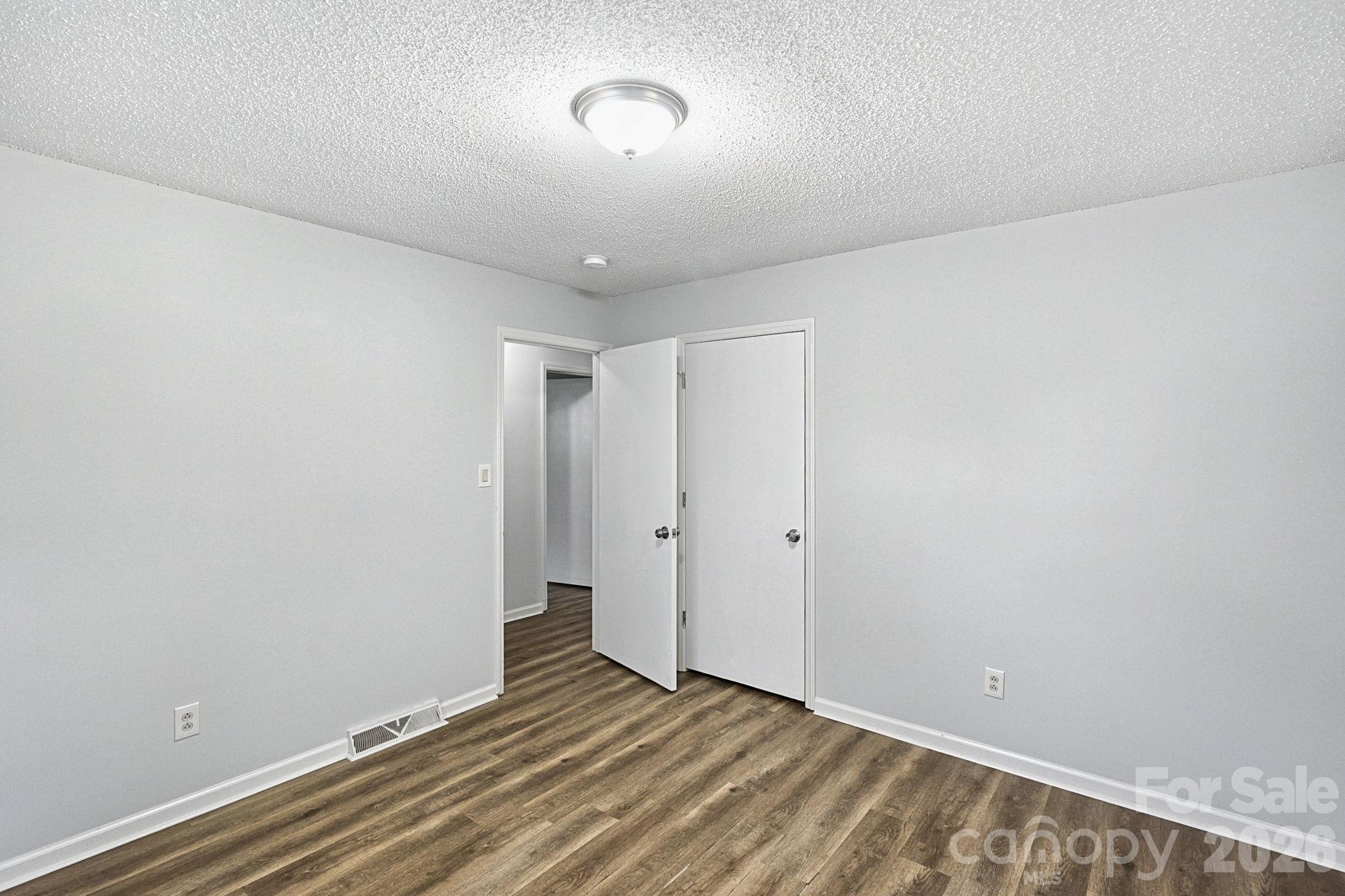 6205 Ferncliff Drive Property Photo 17