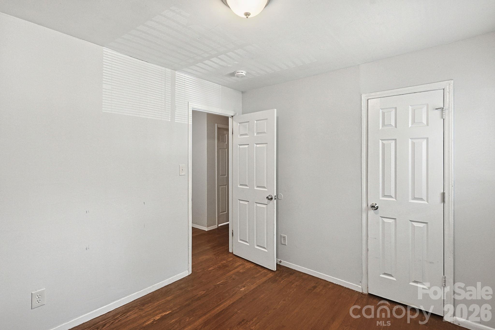 301 Edgegreen Drive Property Photo 13