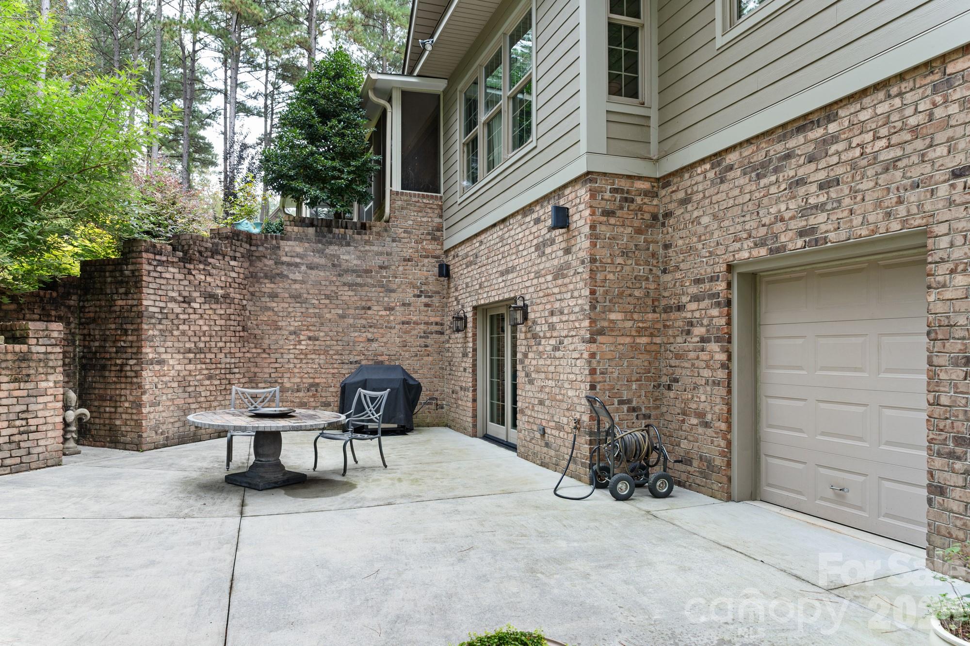 5464 Back Shore Drive Property Photo 12