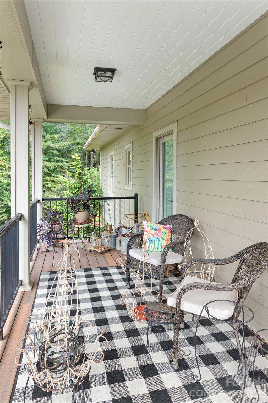 5464 Back Shore Drive Property Photo 14