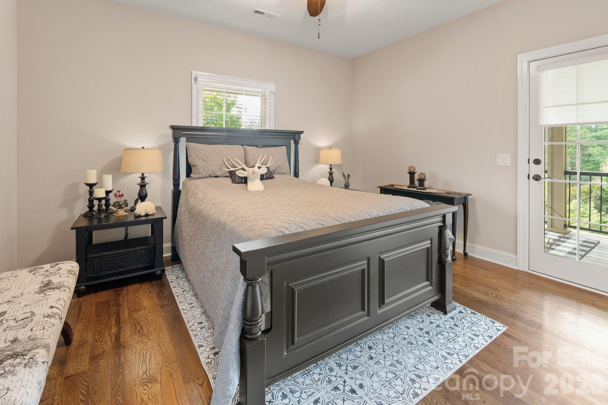 5464 Back Shore Drive Property Photo 25
