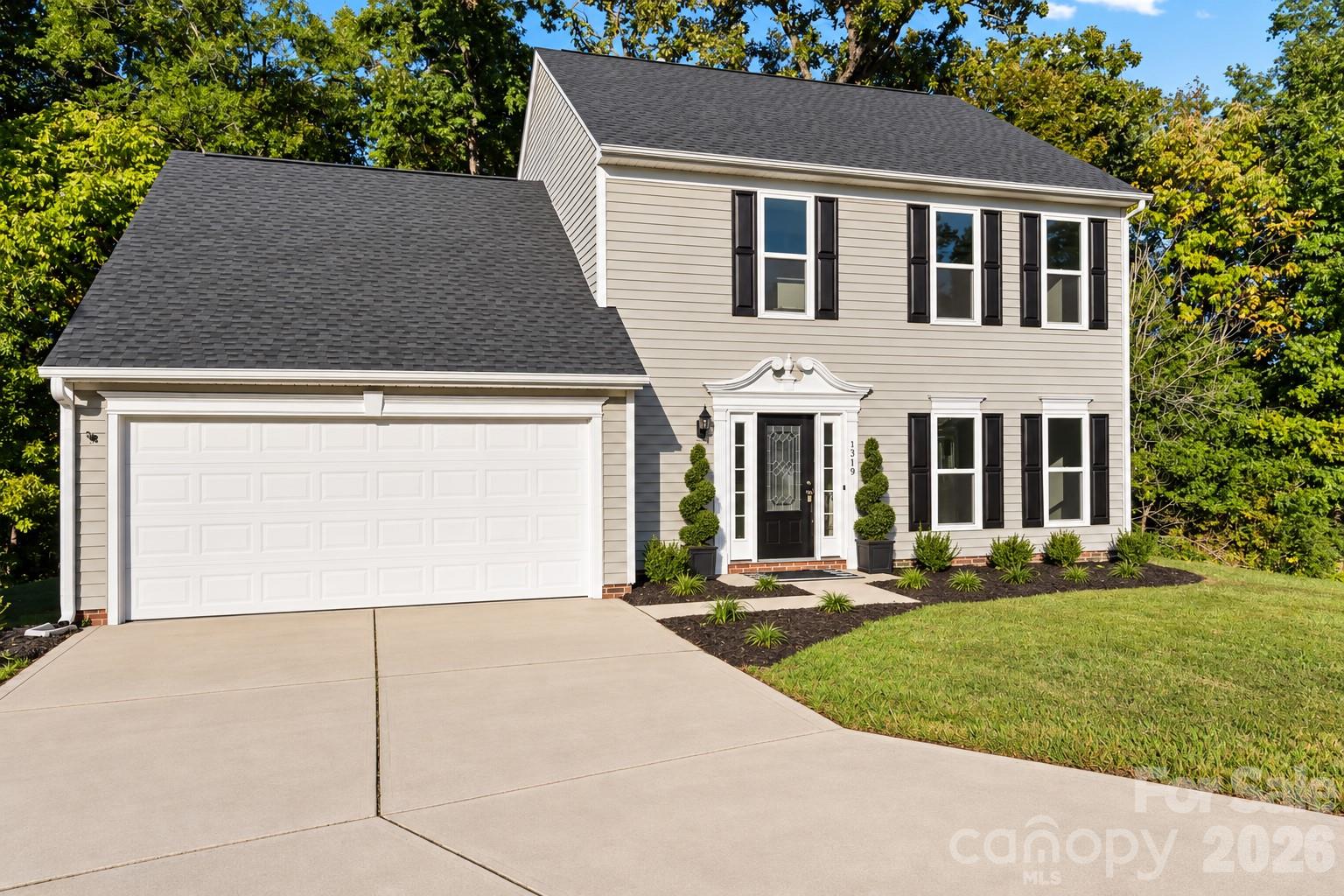 1319 Red Tallen Court Property Photo 1