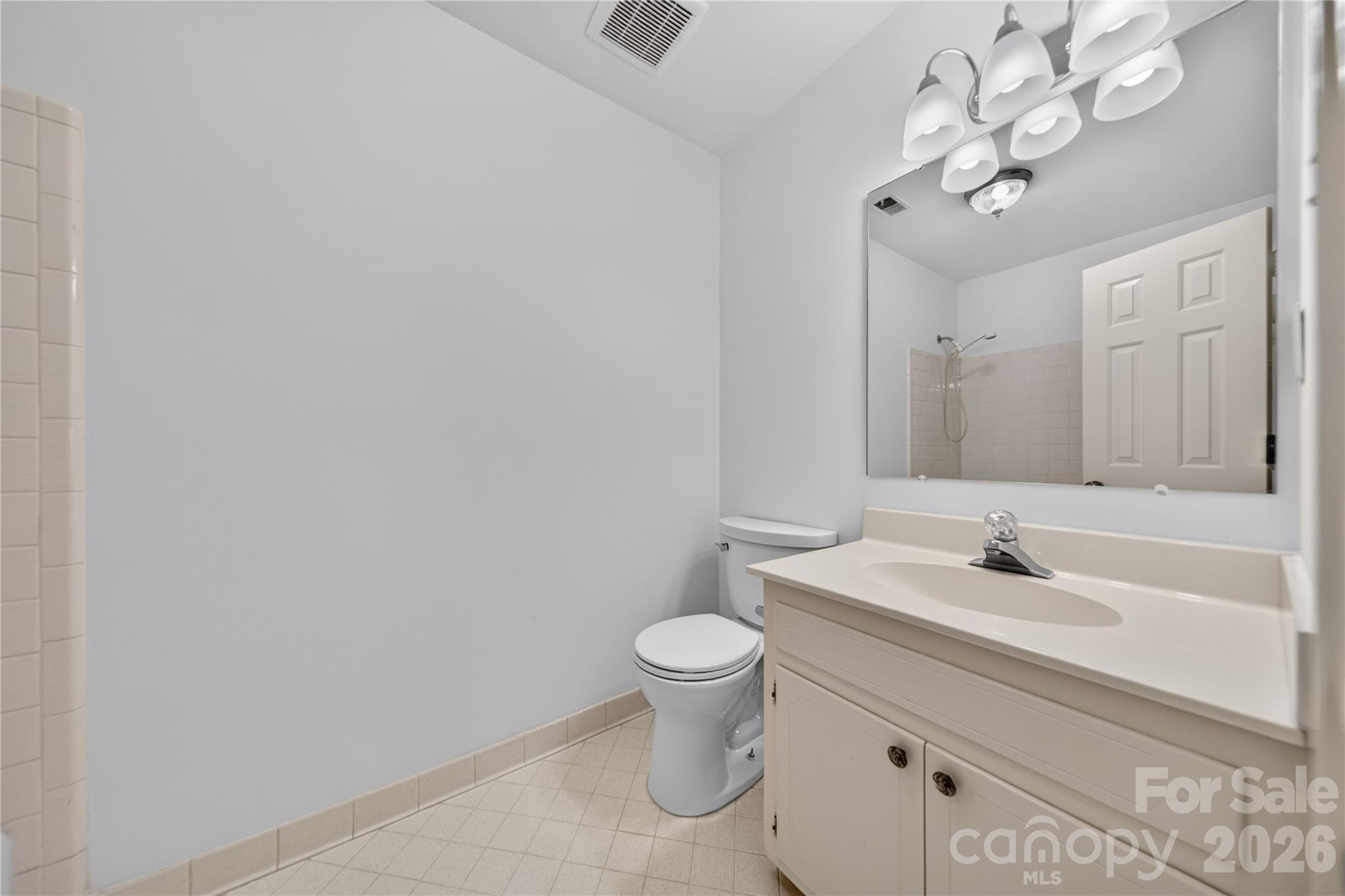 6869 Dumbarton Drive Property Photo 22