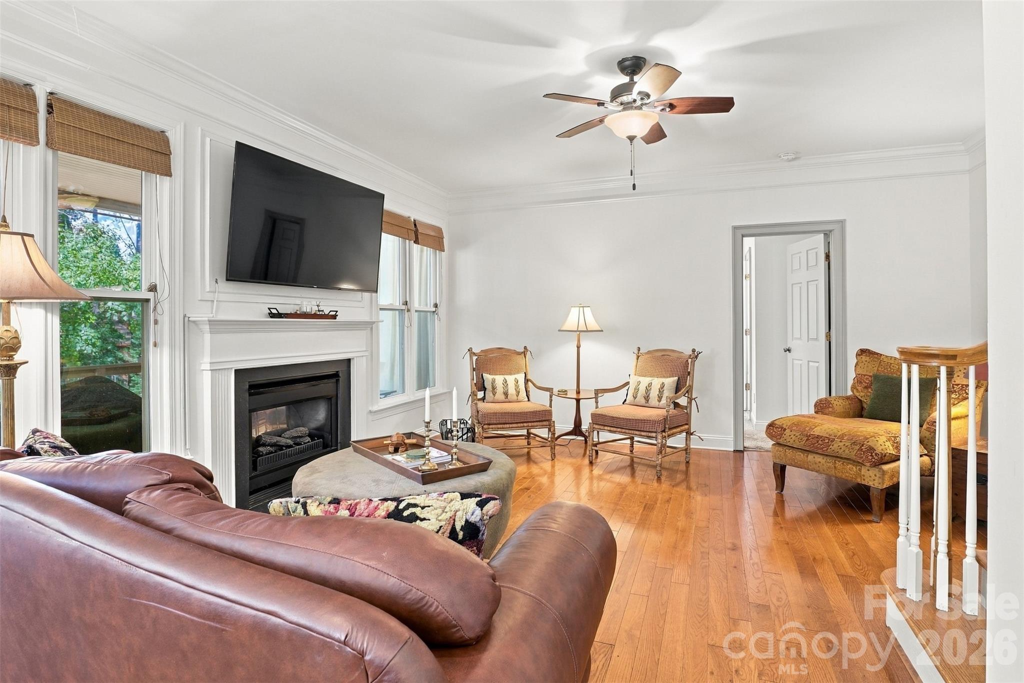 223 N Brackenbury Lane Property Photo 20