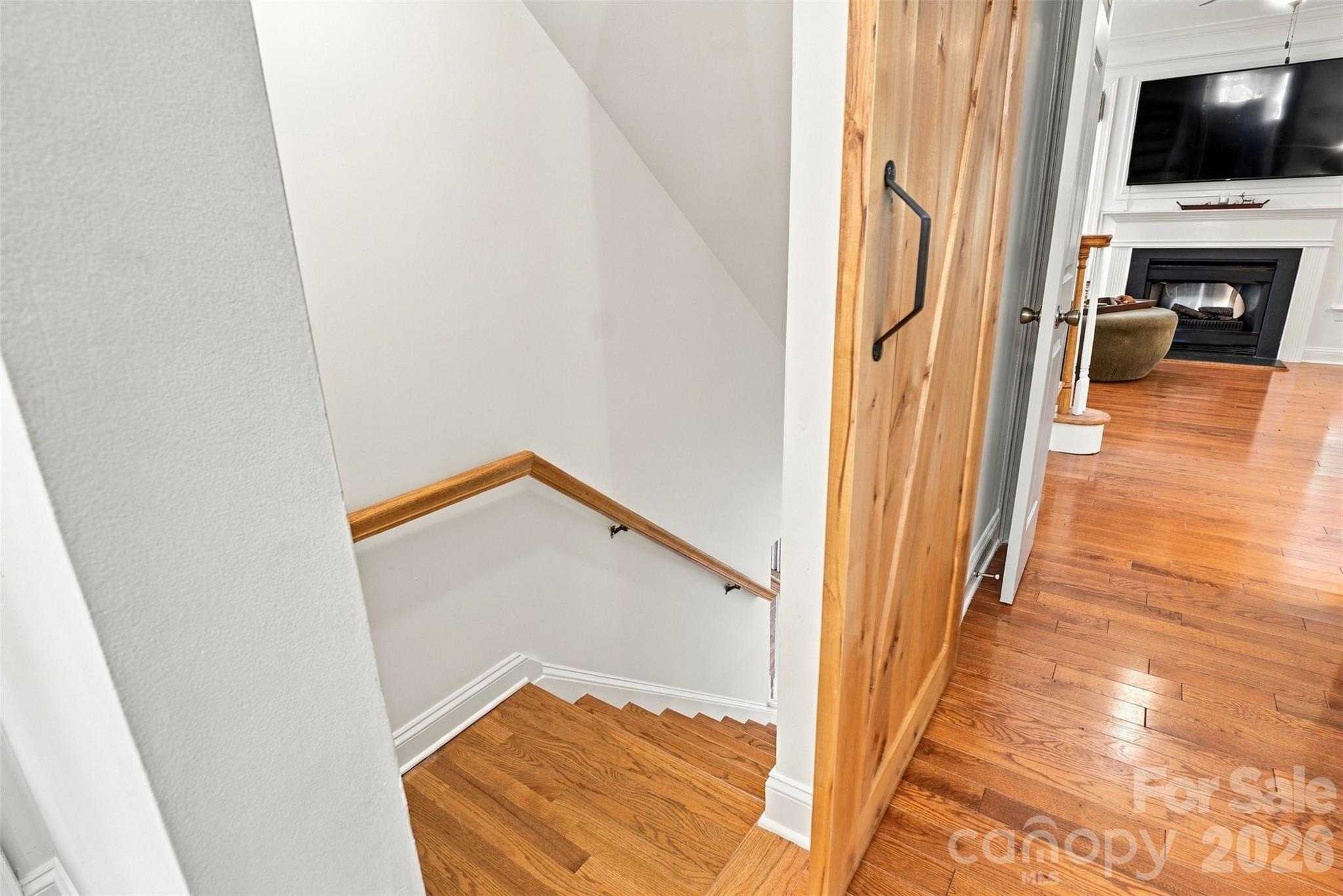 223 N Brackenbury Lane Property Photo 36