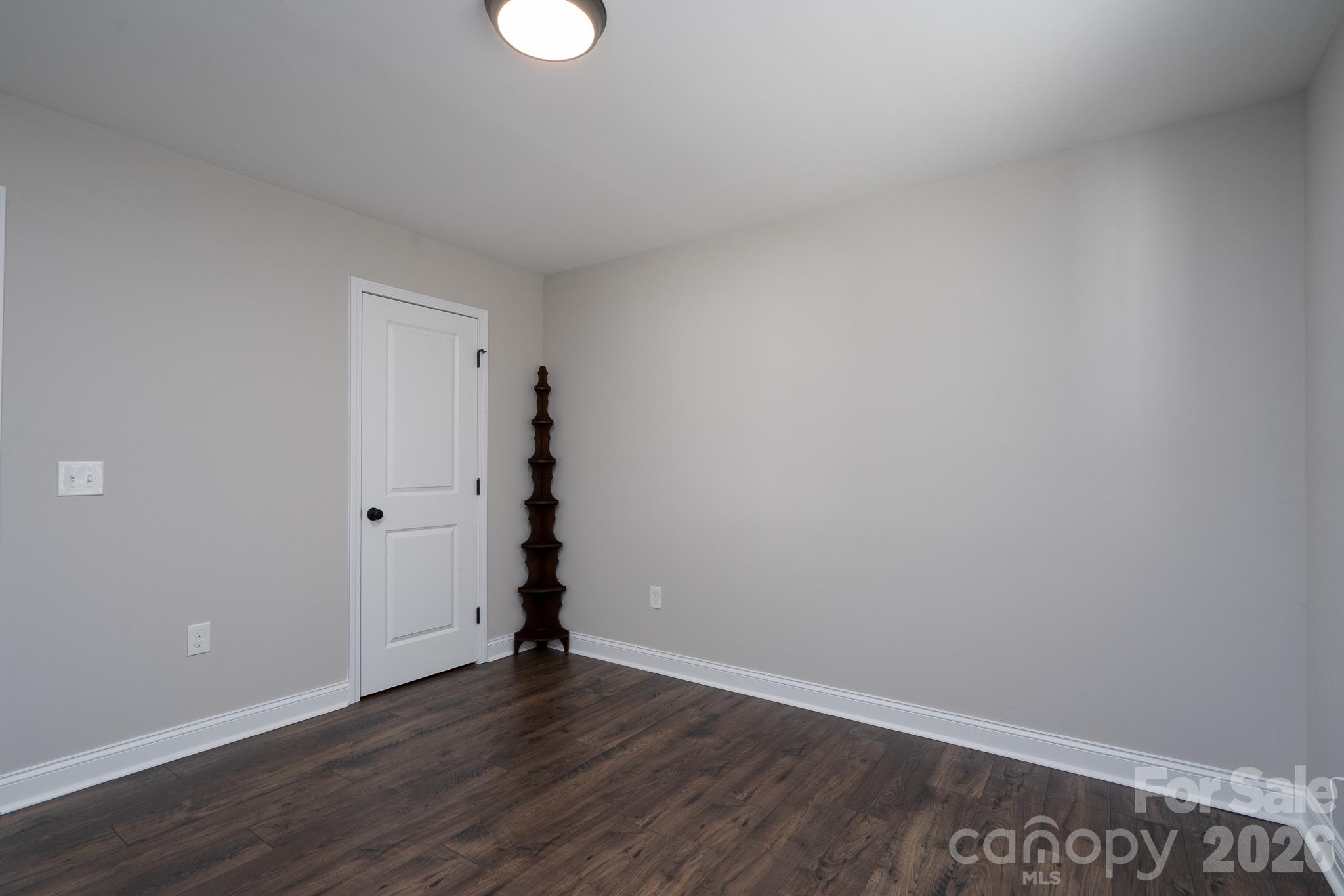 1004 Osprey Lane Property Photo 28