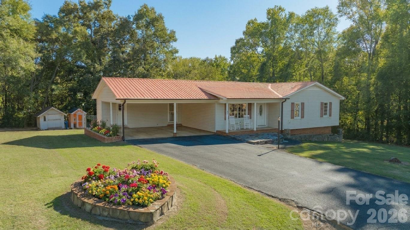 149 Seeley Drive 43 Property Photo 1