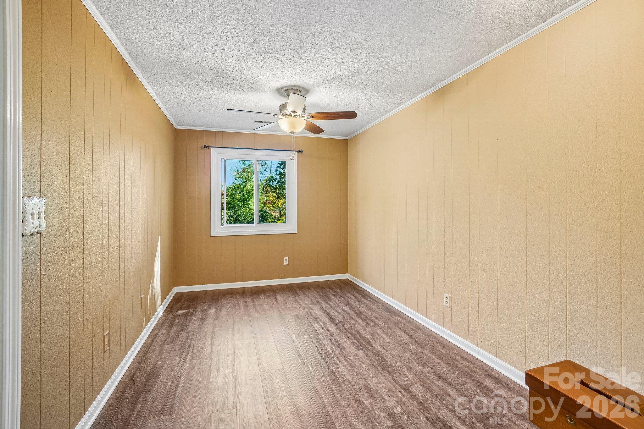 82 Laurelwood Circle Property Photo 17