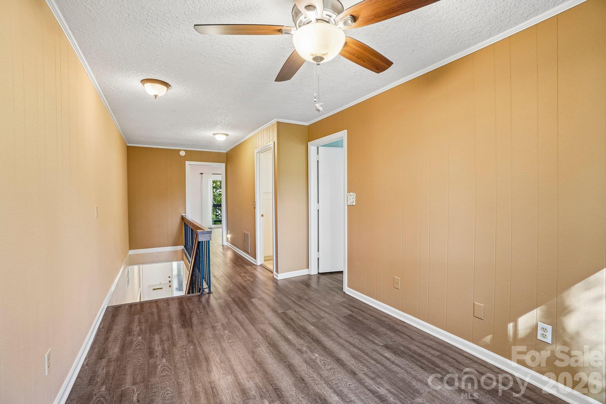 82 Laurelwood Circle Property Photo 18