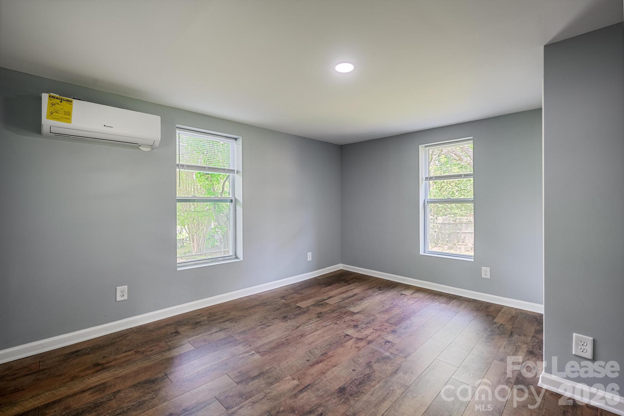 19513 Meridian Street Property Photo 20