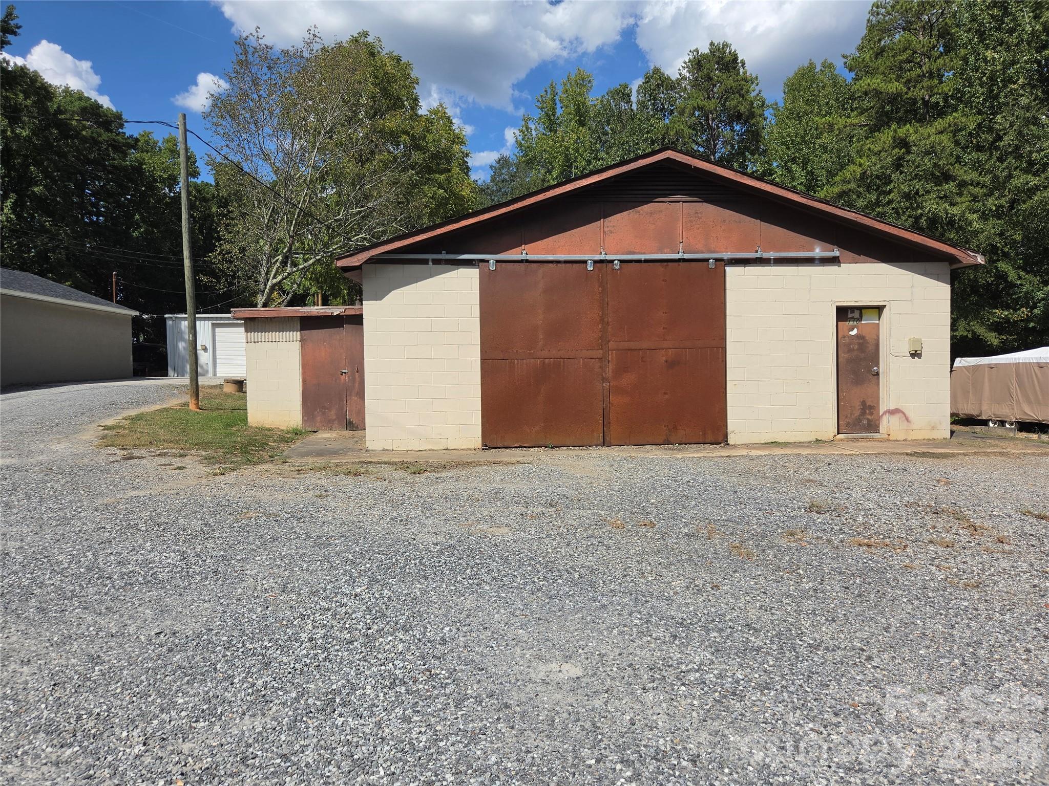 110 Ledford Road Property Photo 1