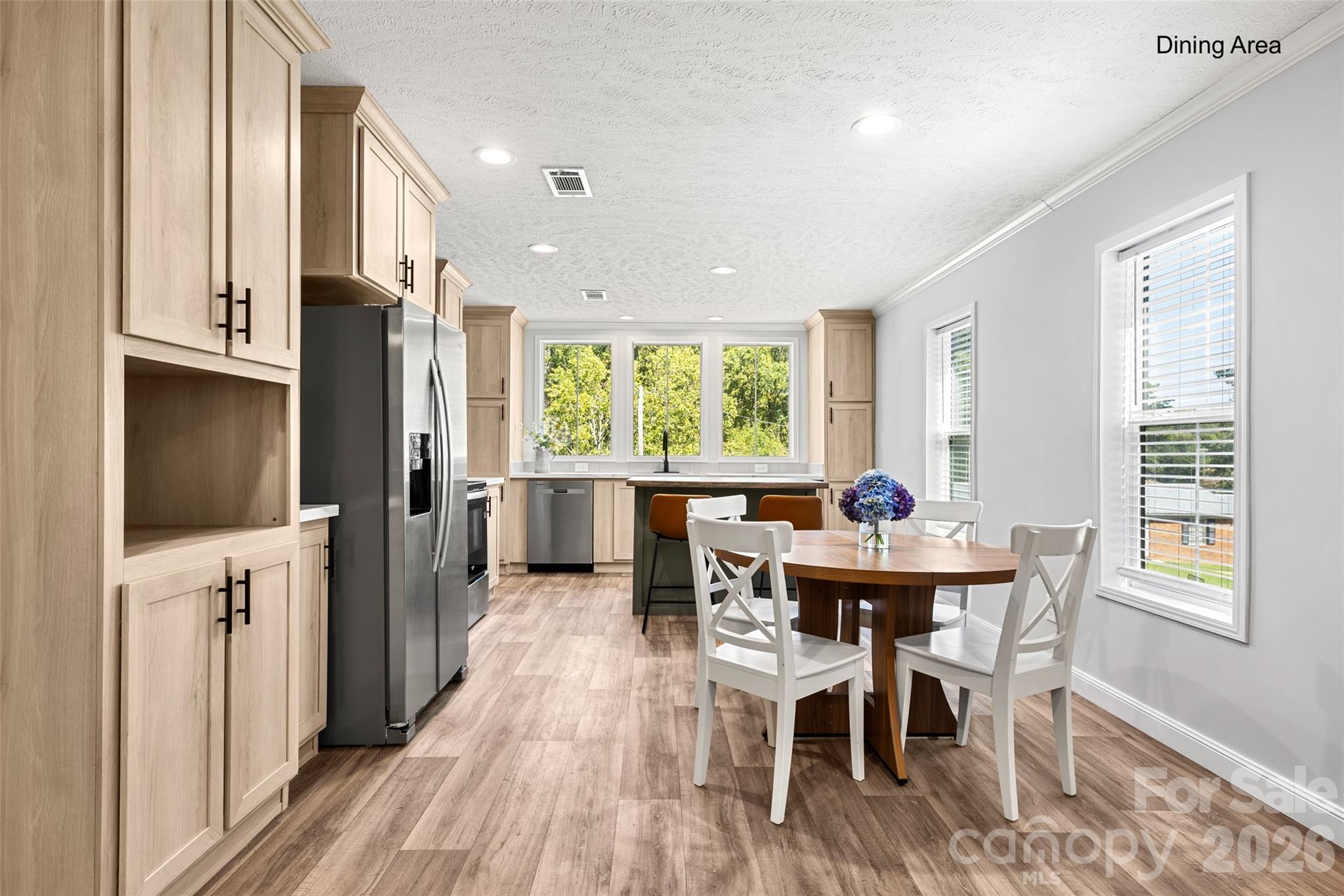 1105 Marion Street Property Photo 6