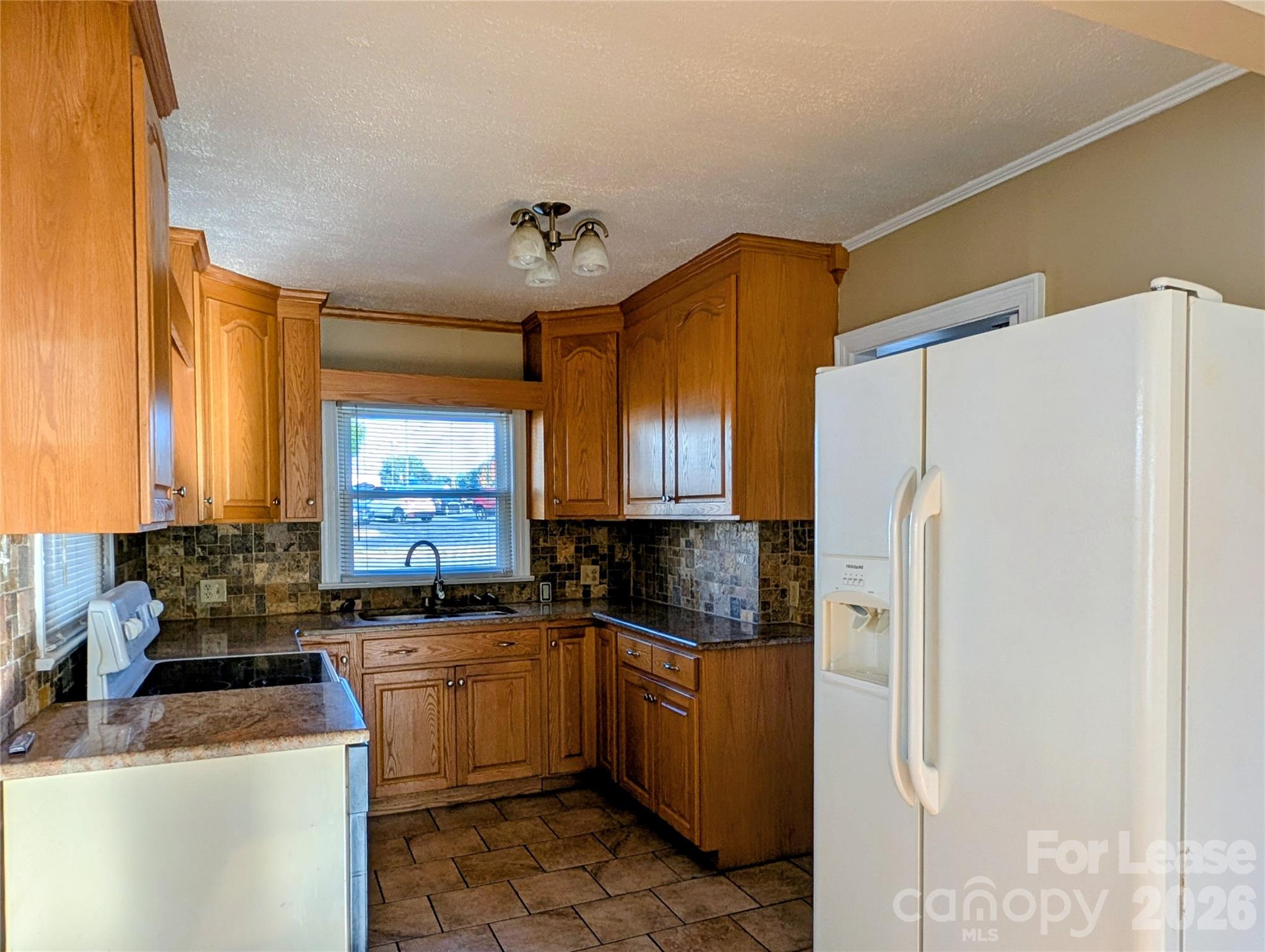 119 Ridgeway Avenue Property Photo 4