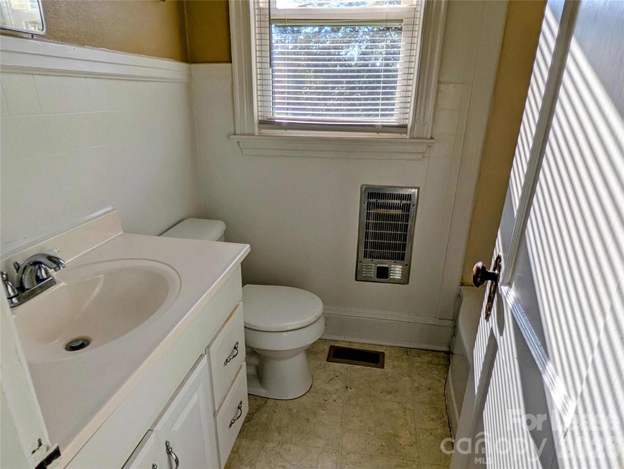 119 Ridgeway Avenue Property Photo 9