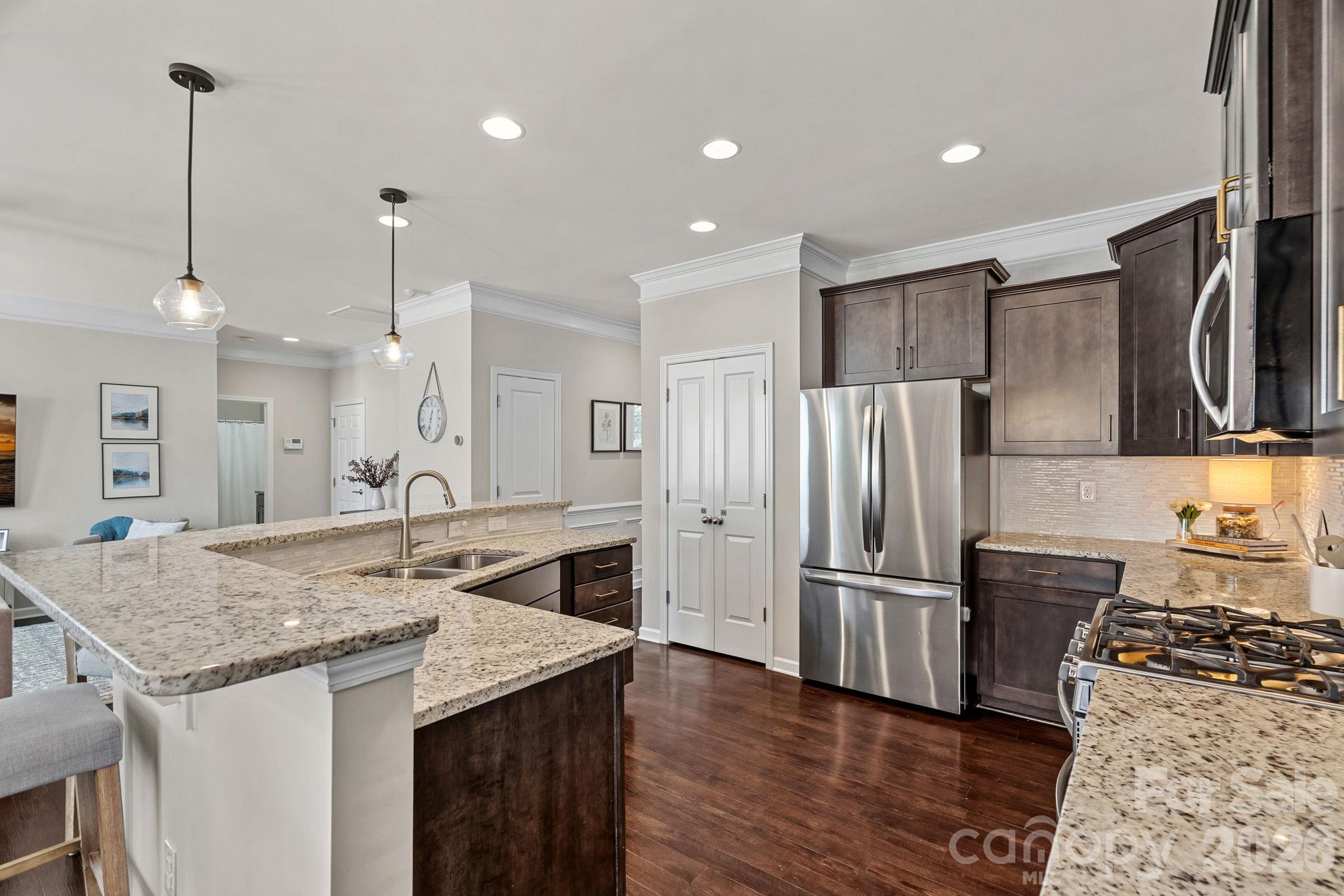 9038 Loch Glen Way Property Photo 10