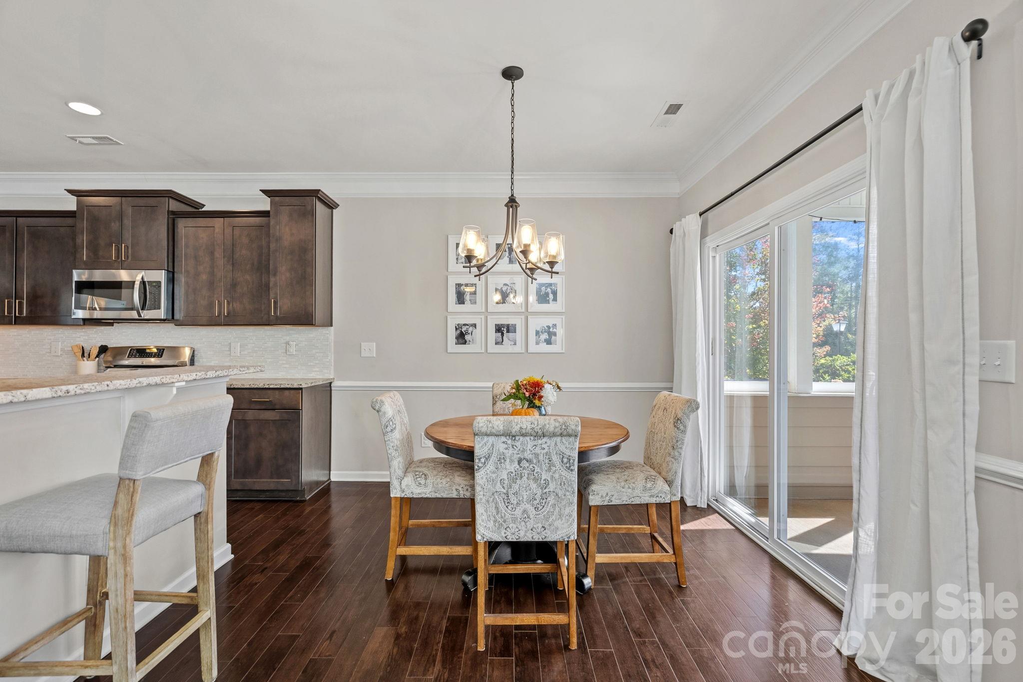 9038 Loch Glen Way Property Photo 12