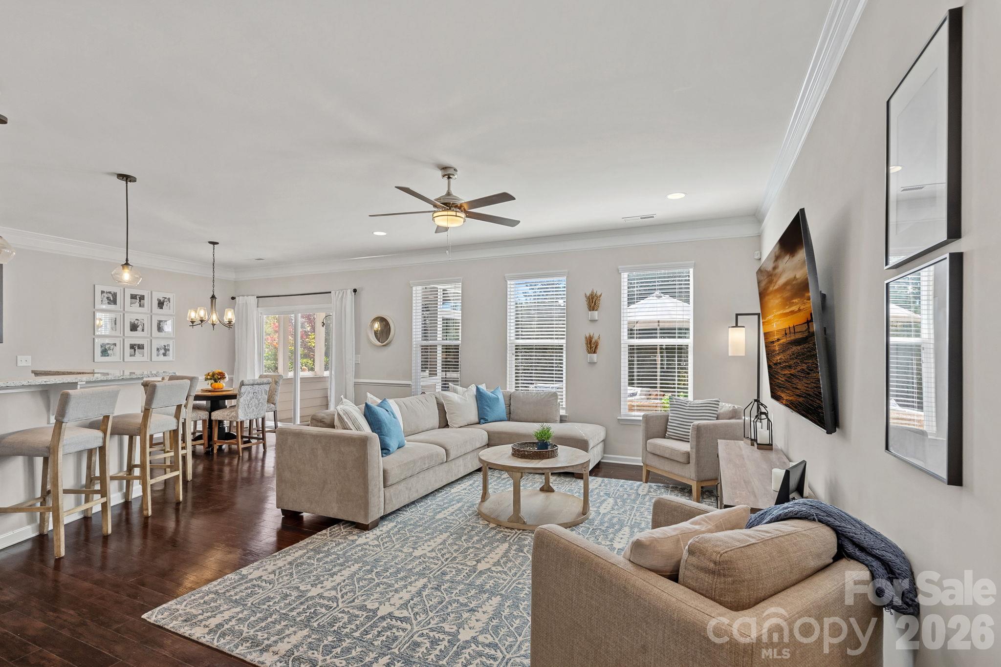 9038 Loch Glen Way Property Photo 14