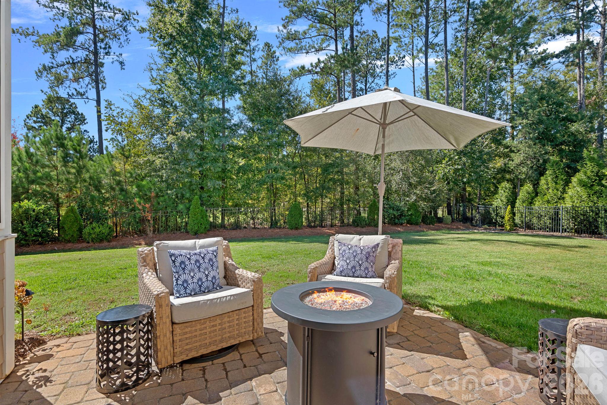 9038 Loch Glen Way Property Photo 34