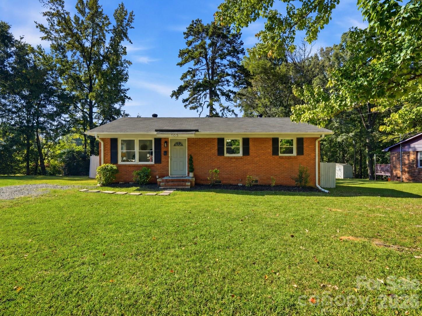 105 Mcgee Street Property Photo 1