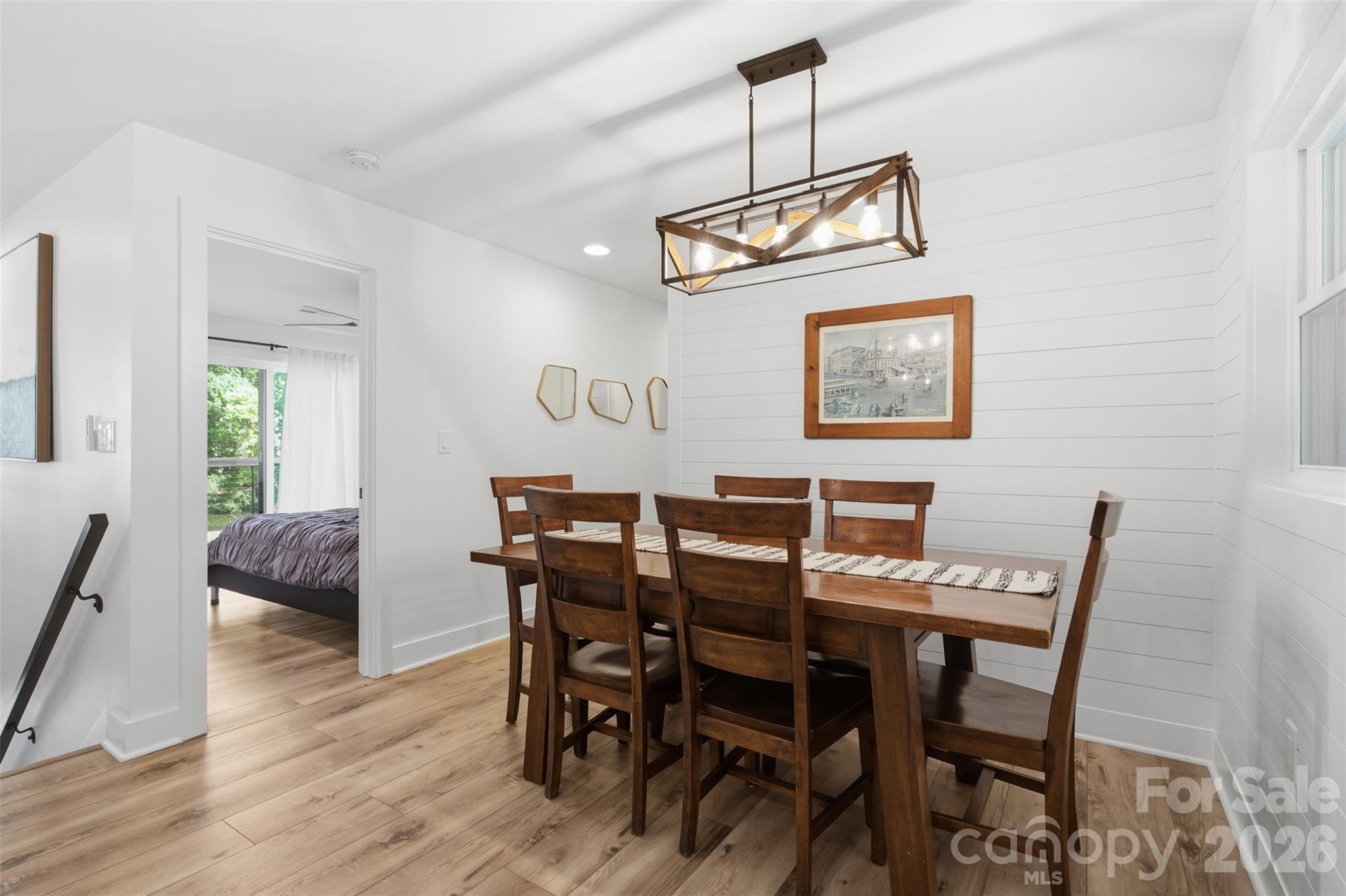 128 Wickford Lane Property Photo 7