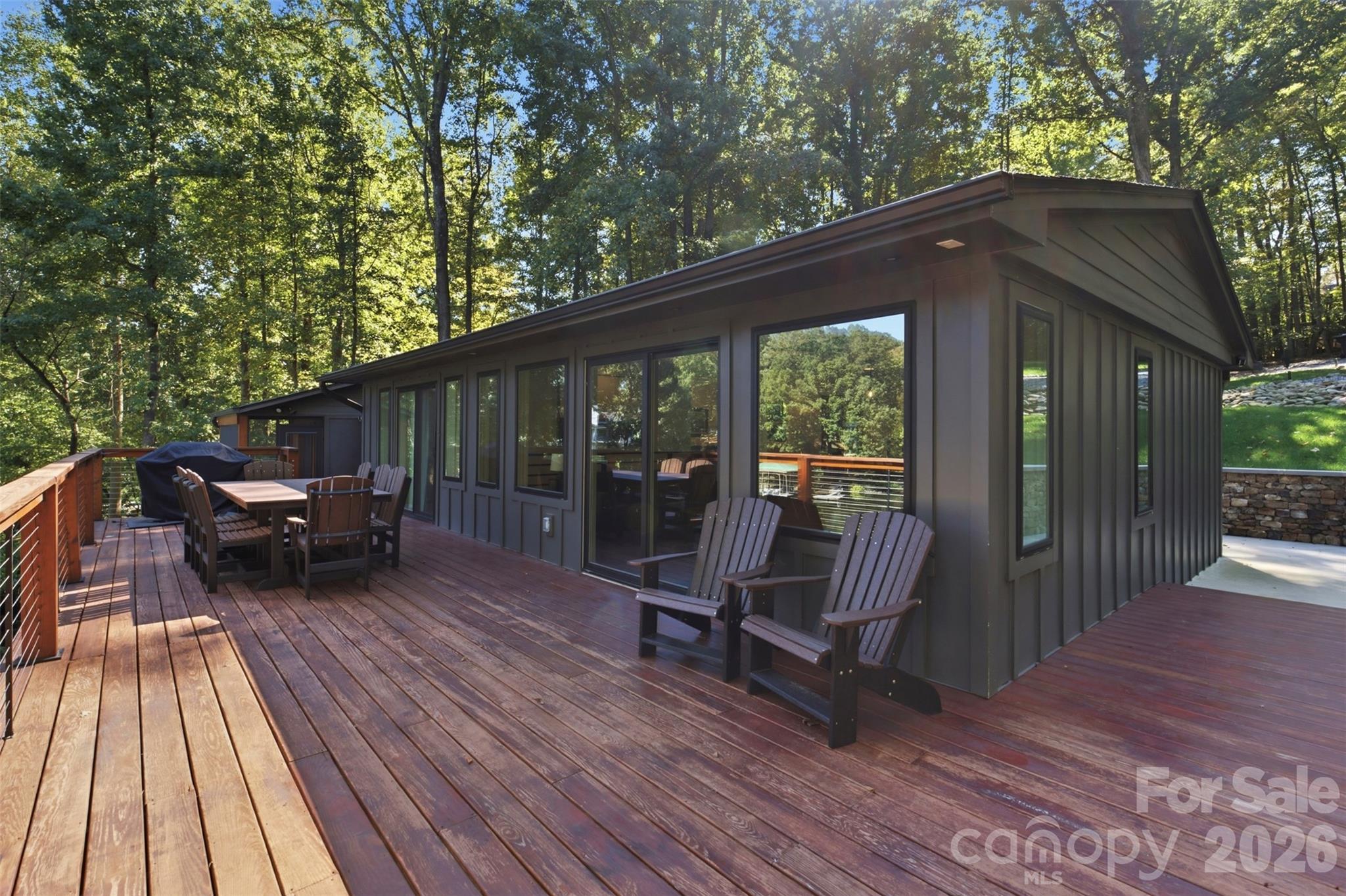 128 Wickford Lane Property Photo 32