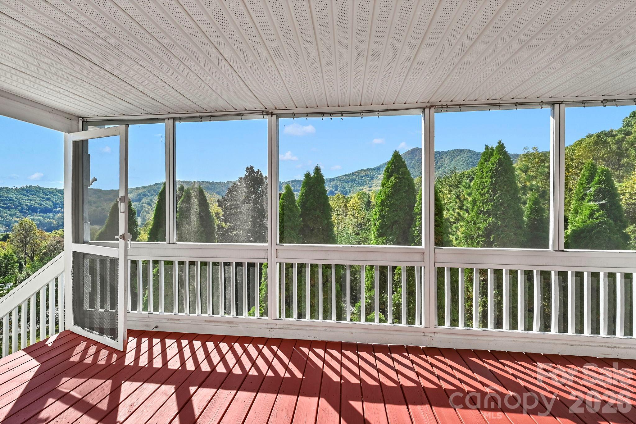 85 Hidden Meadow Drive Property Photo 6