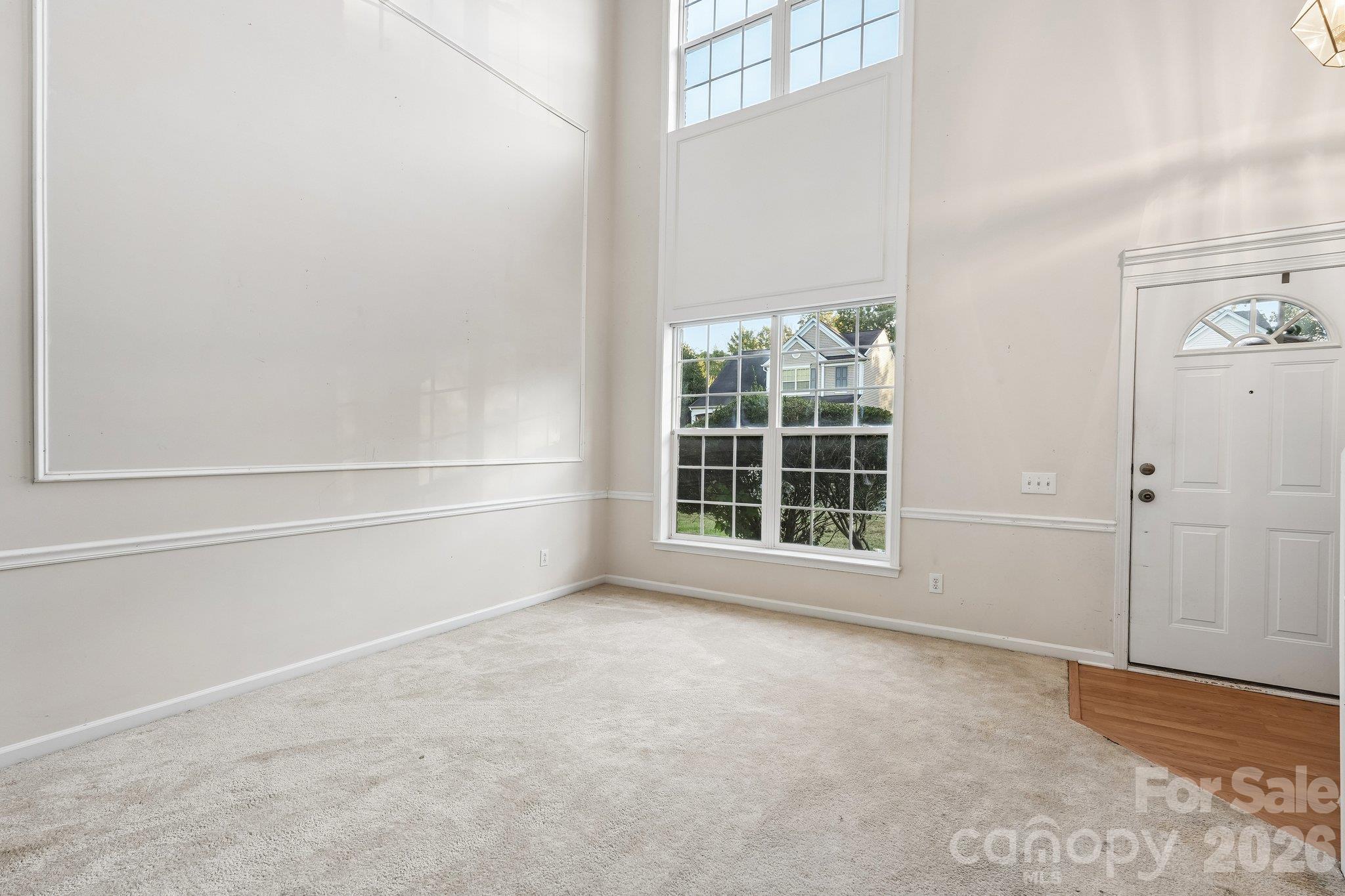1217 Stourbridge Lion Drive Property Photo 5