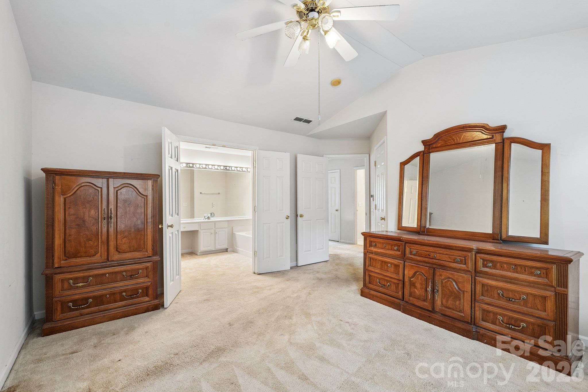 1217 Stourbridge Lion Drive Property Photo 28