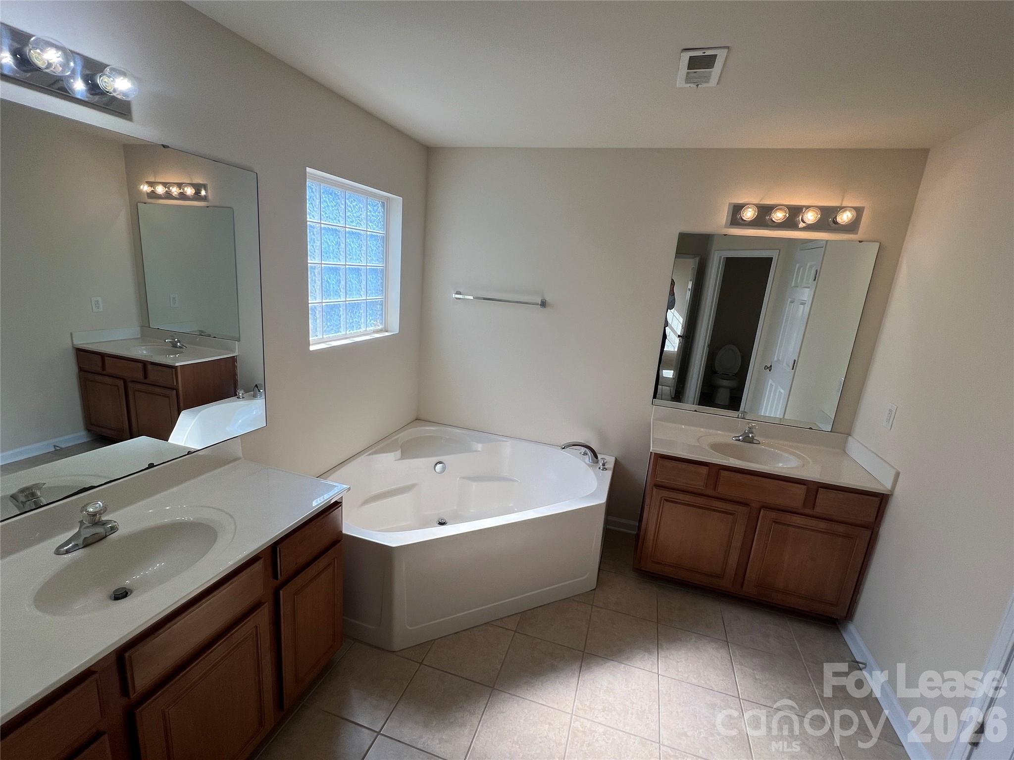 1018 Little Rock Court Property Photo 12