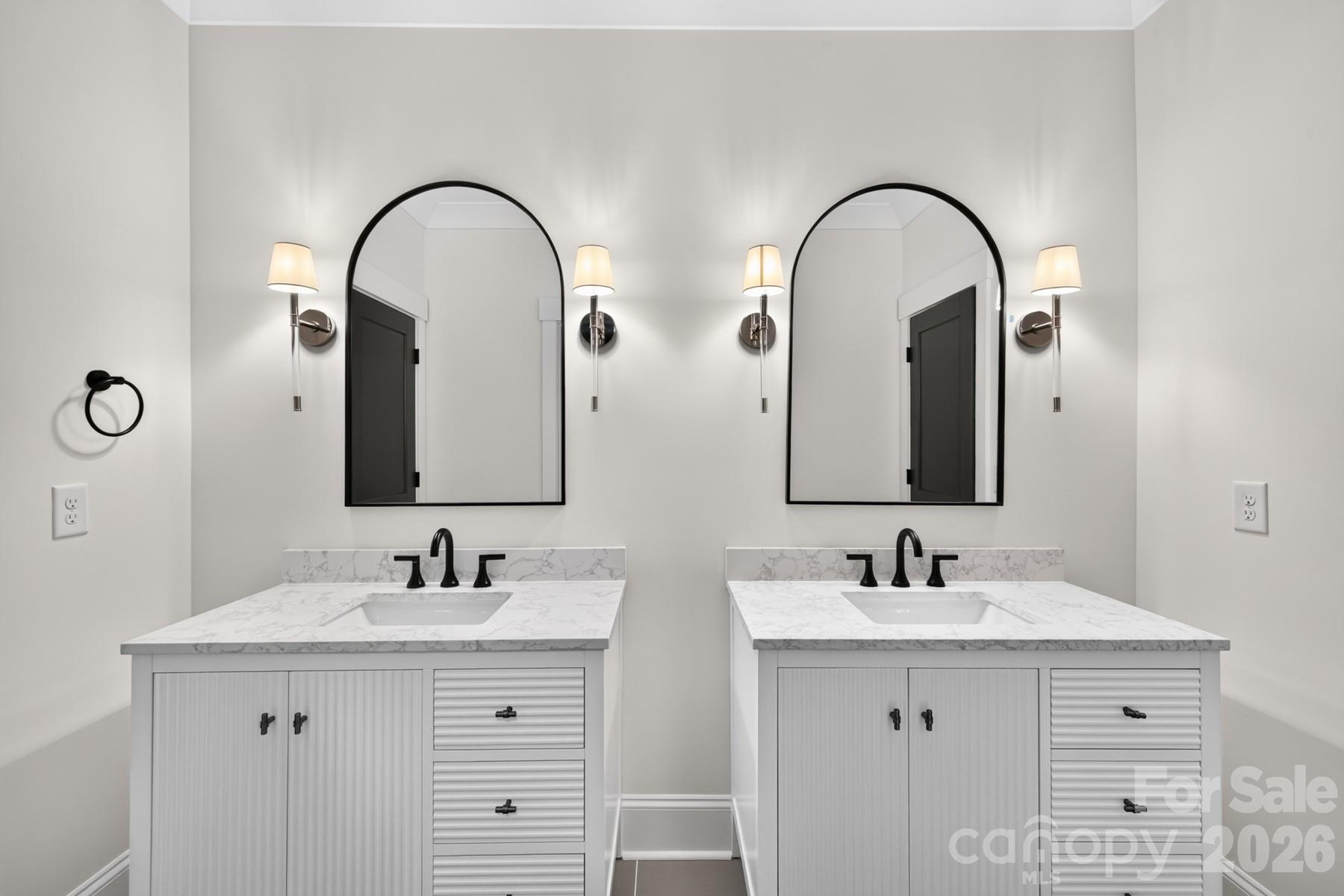 221 Smithfield Drive Property Photo 26