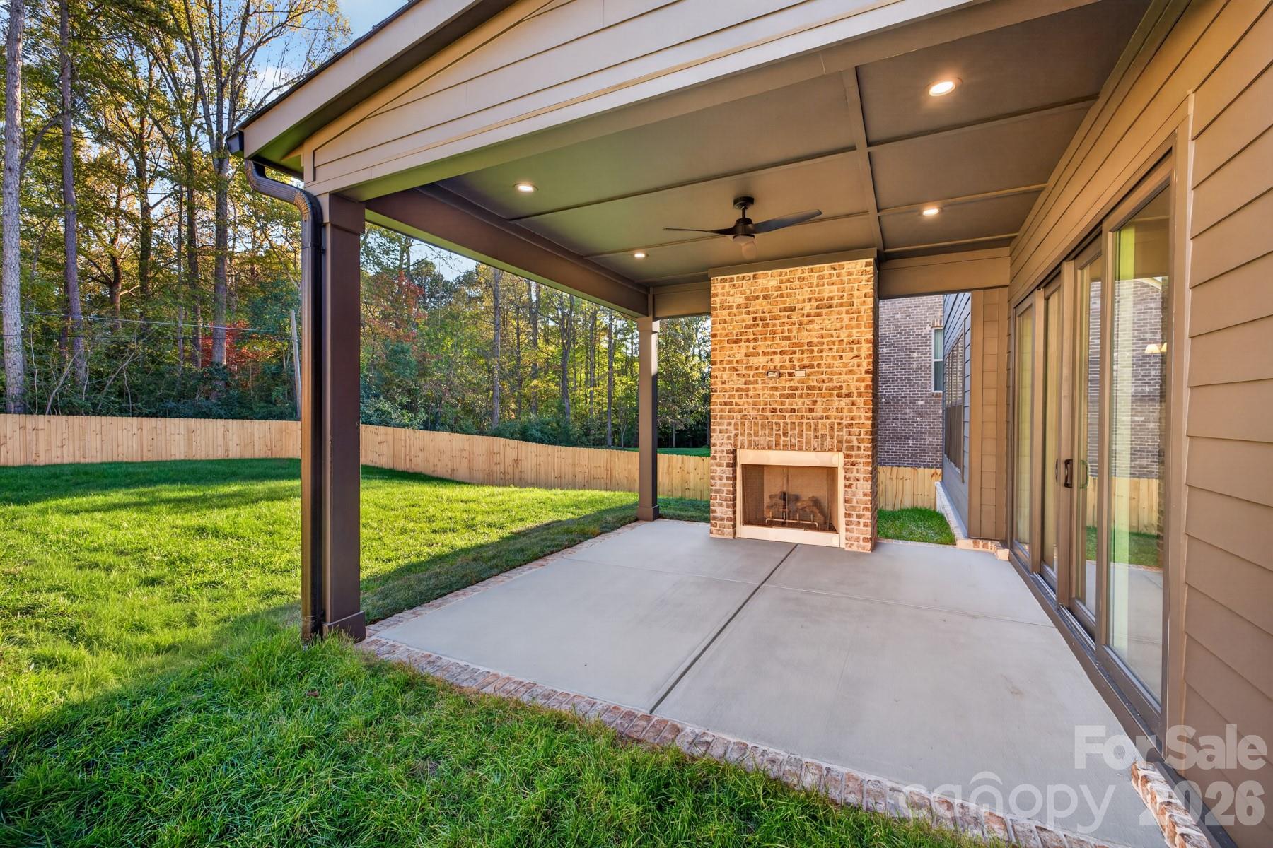 221 Smithfield Drive Property Photo 32