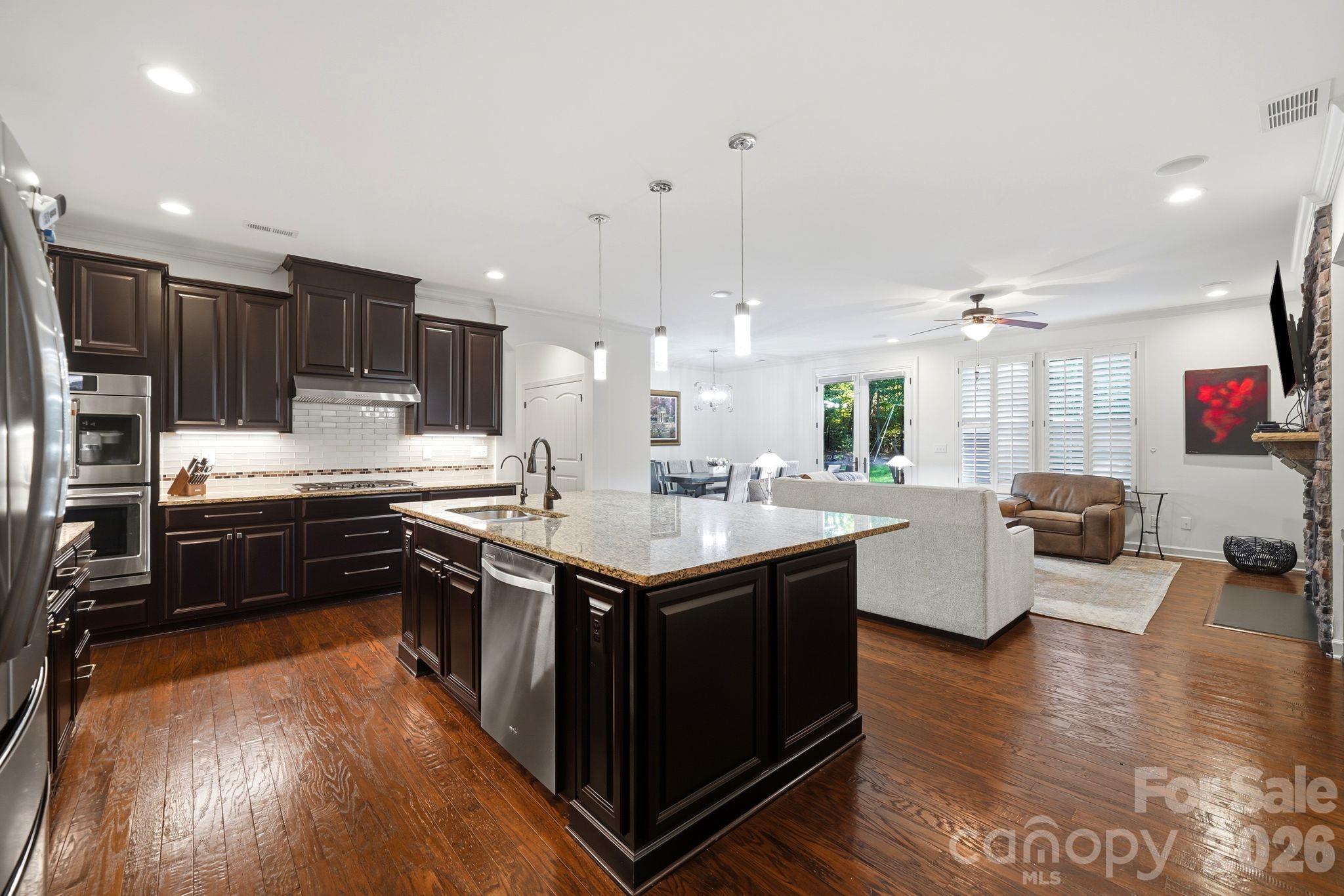 7810 Sand Trap Lane Property Photo 10
