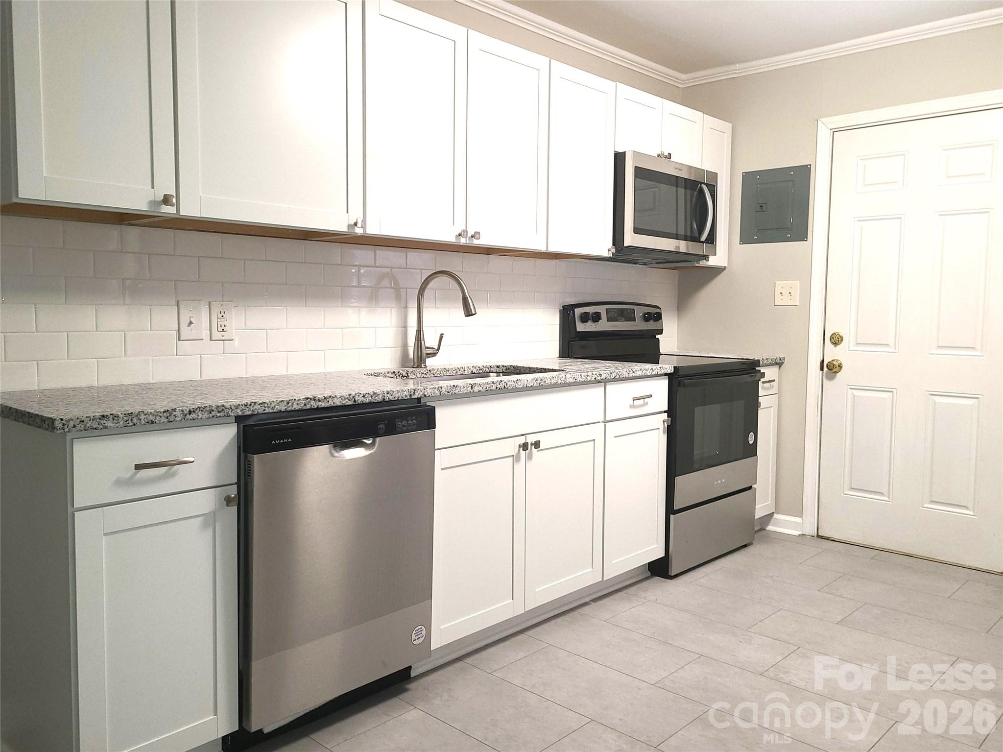1520 Downs Avenue Property Photo 3