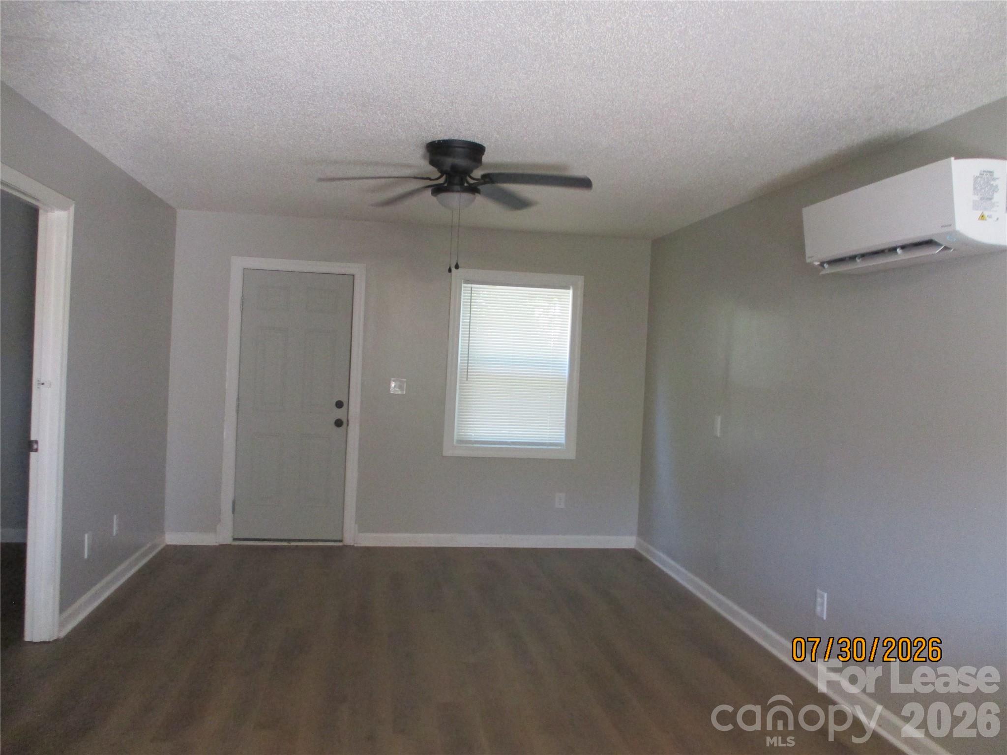 321 Oak Street Street Property Photo 5