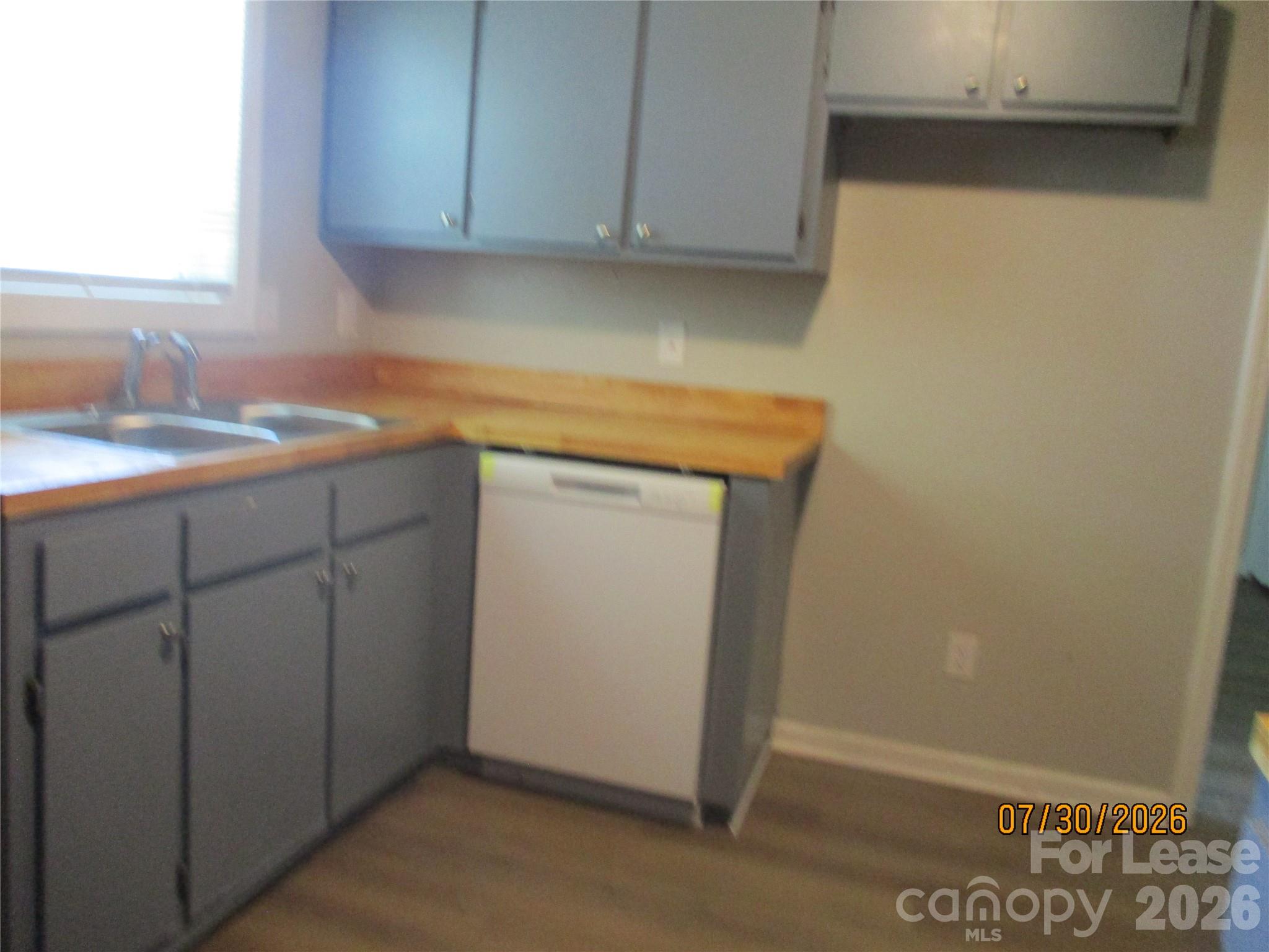 321 Oak Street Street Property Photo 6