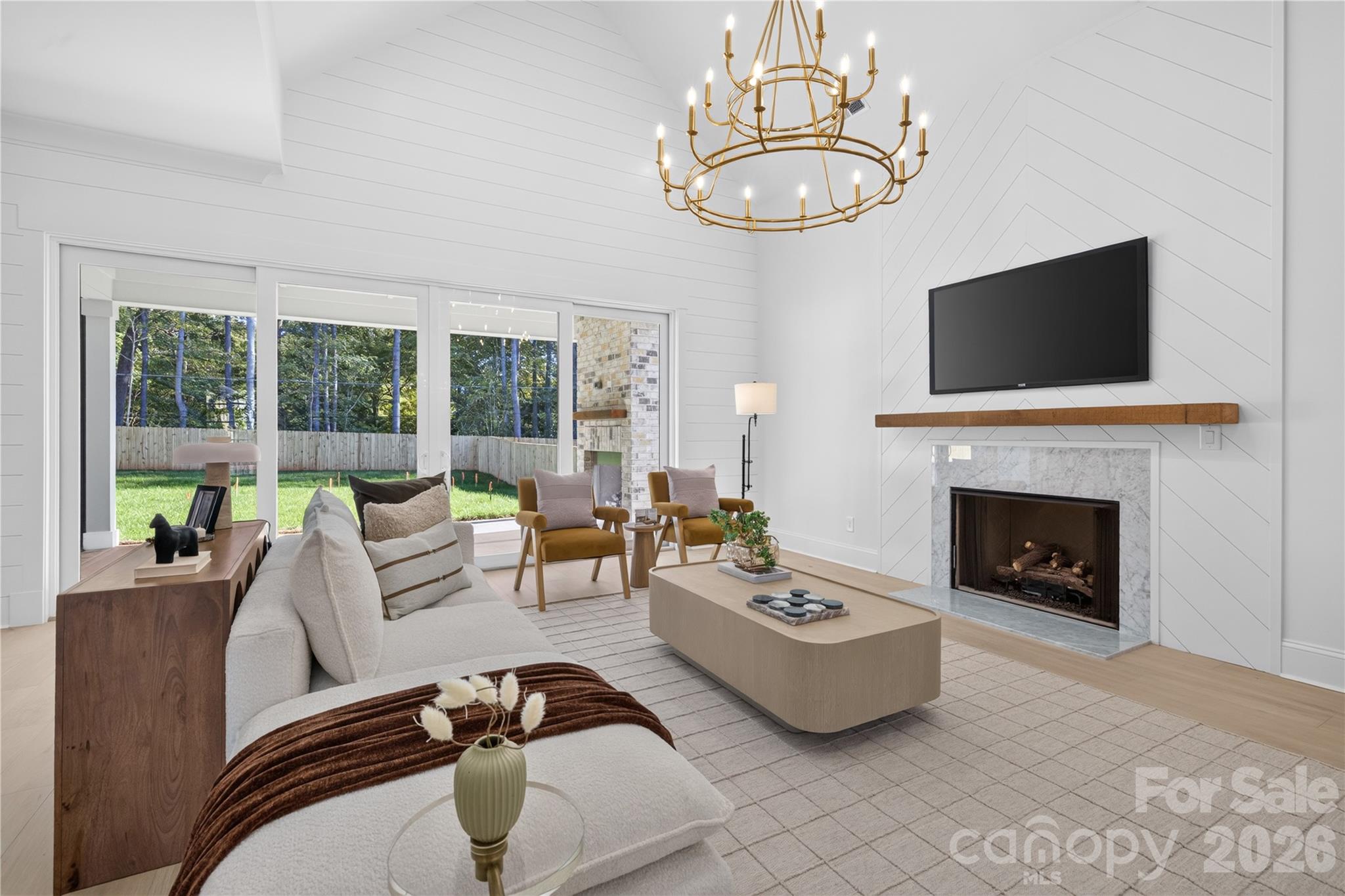 215 Smithfield Drive Property Photo 11