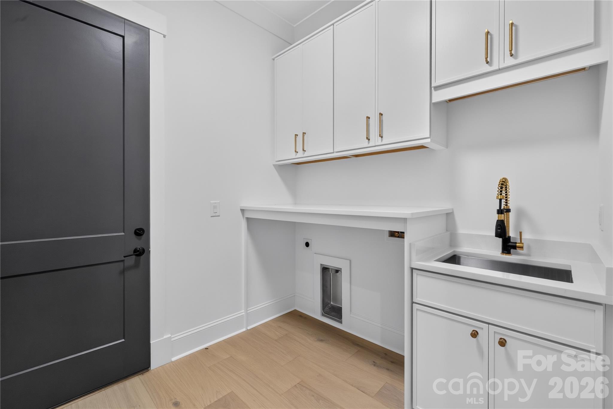 215 Smithfield Drive Property Photo 21