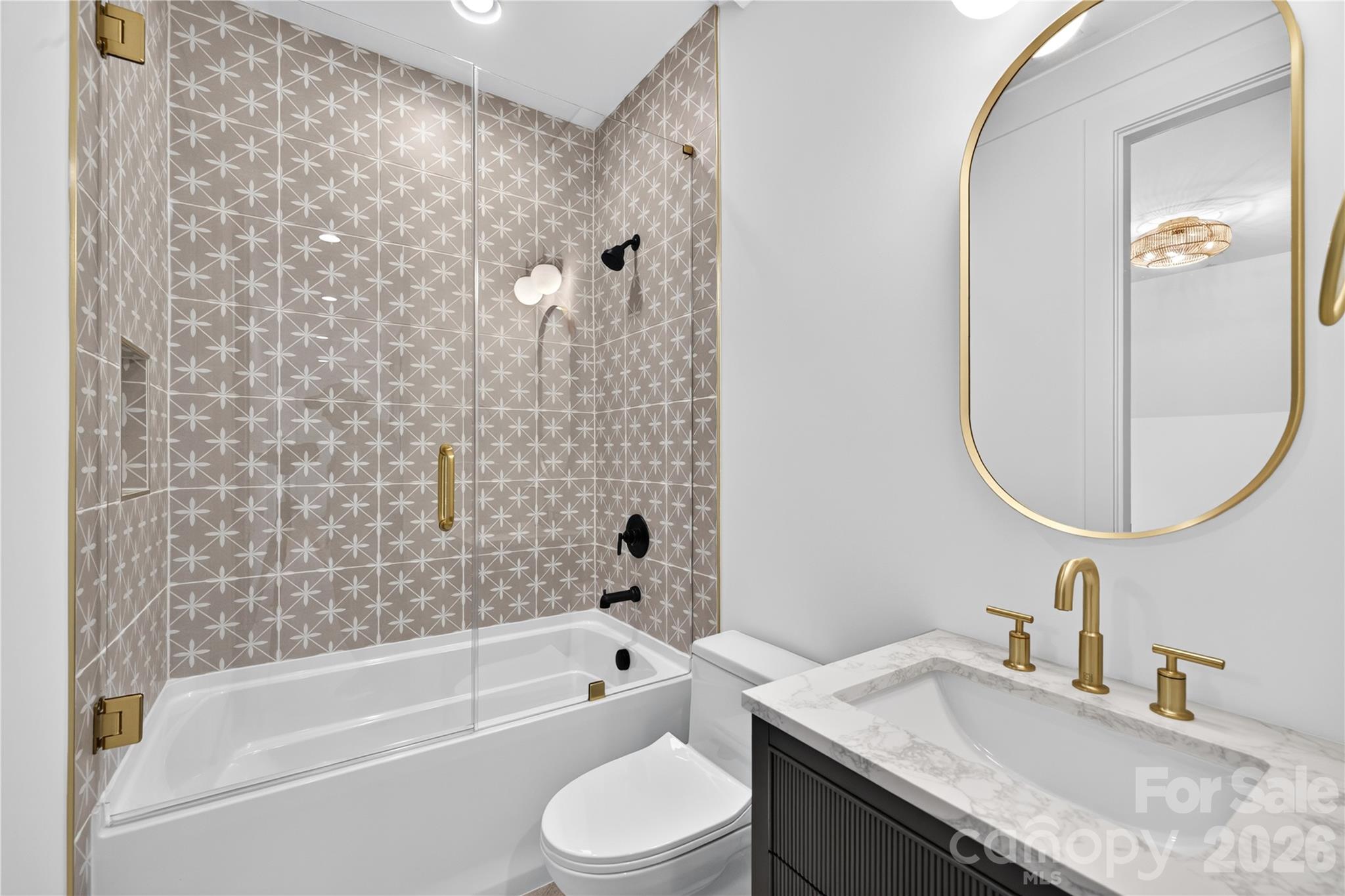 215 Smithfield Drive Property Photo 39