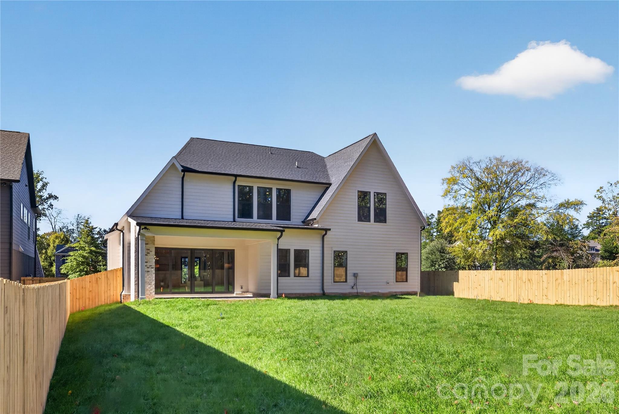 215 Smithfield Drive Property Photo 46