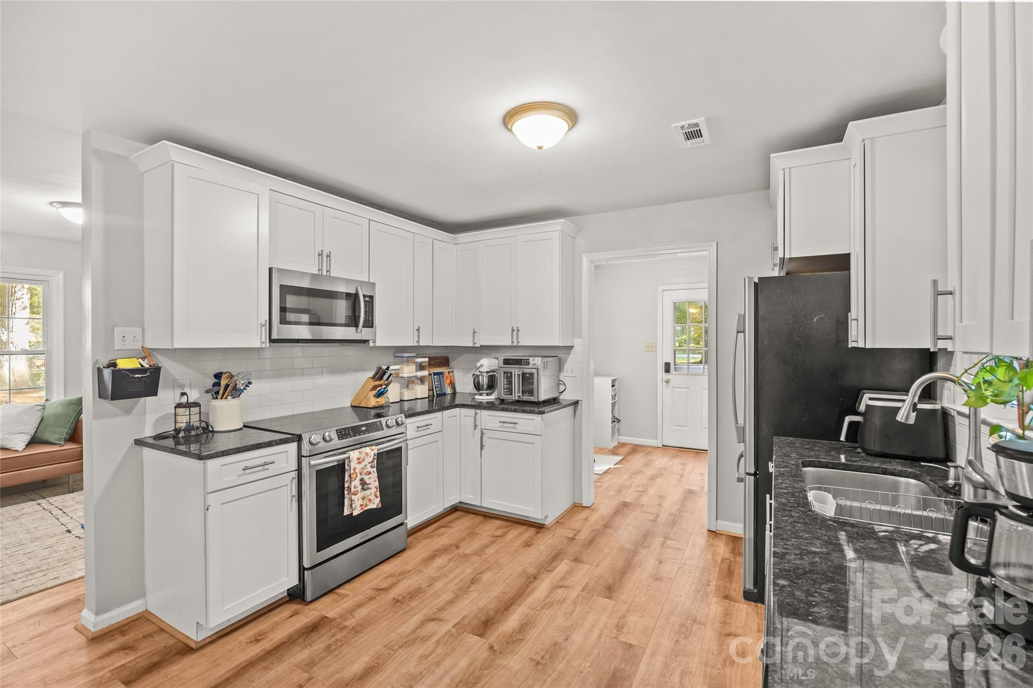 4875 Post Oak Lane Property Photo 12