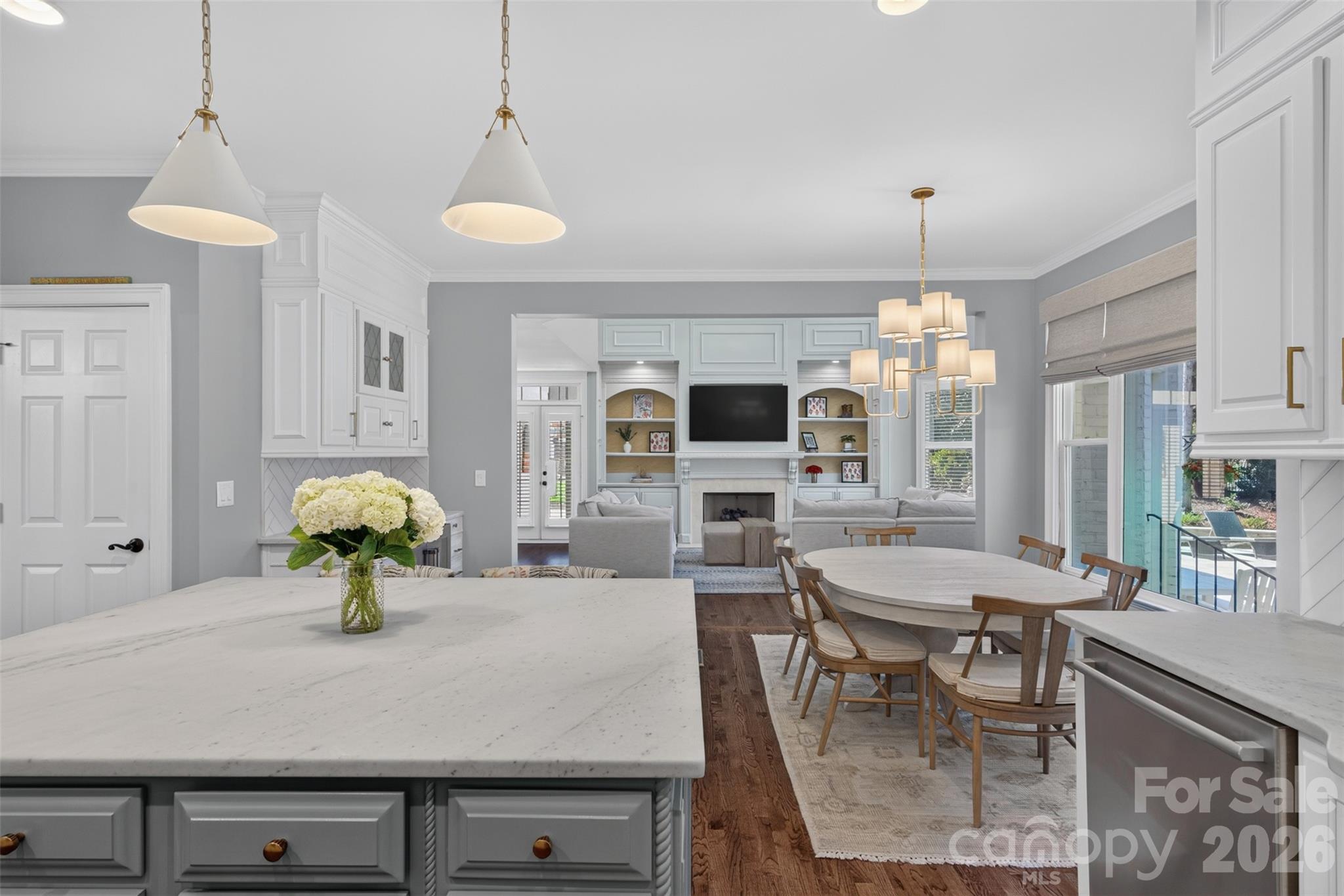 8634 Woodmere Crossing Lane Property Photo 15