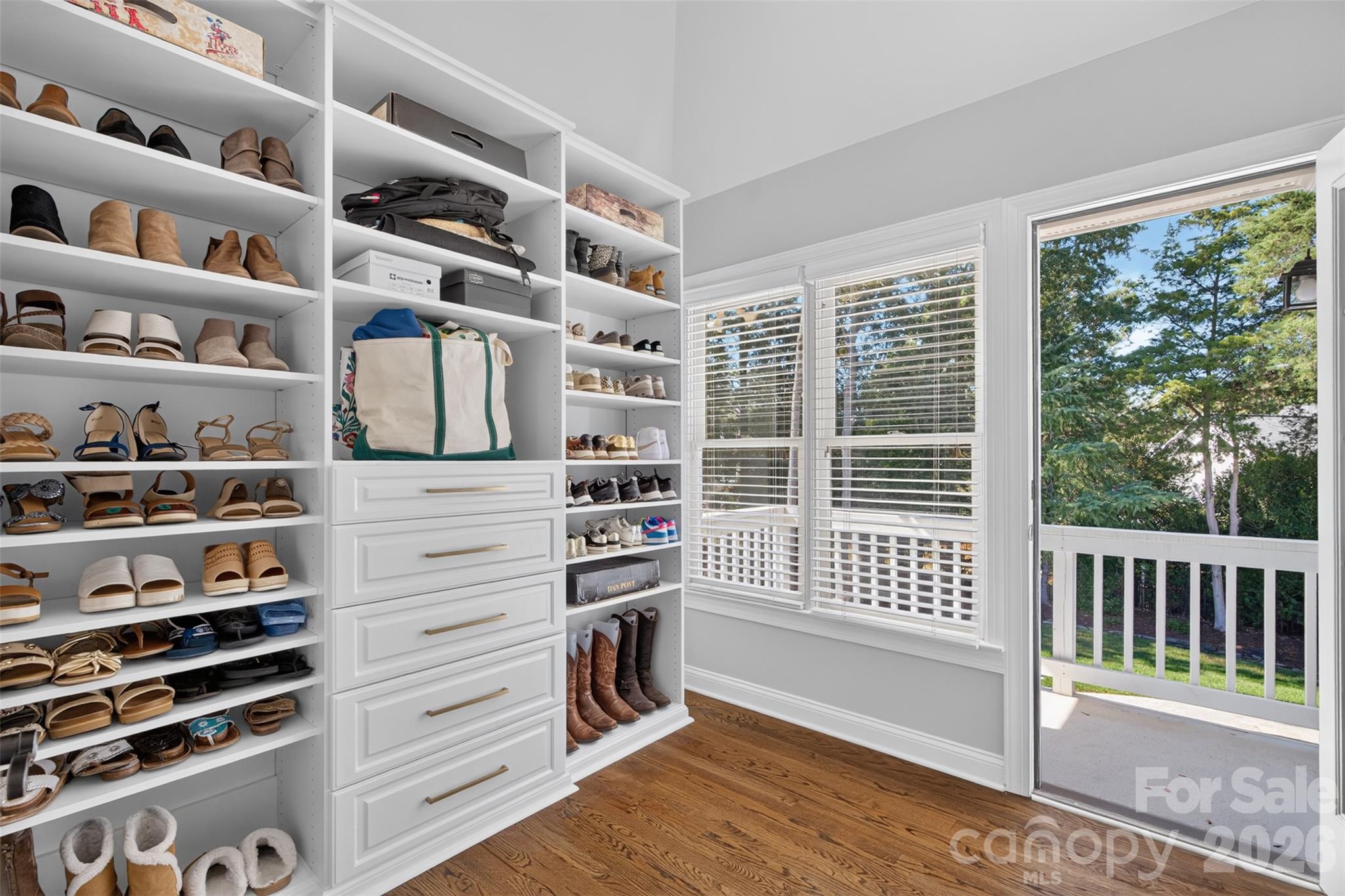 8634 Woodmere Crossing Lane Property Photo 29