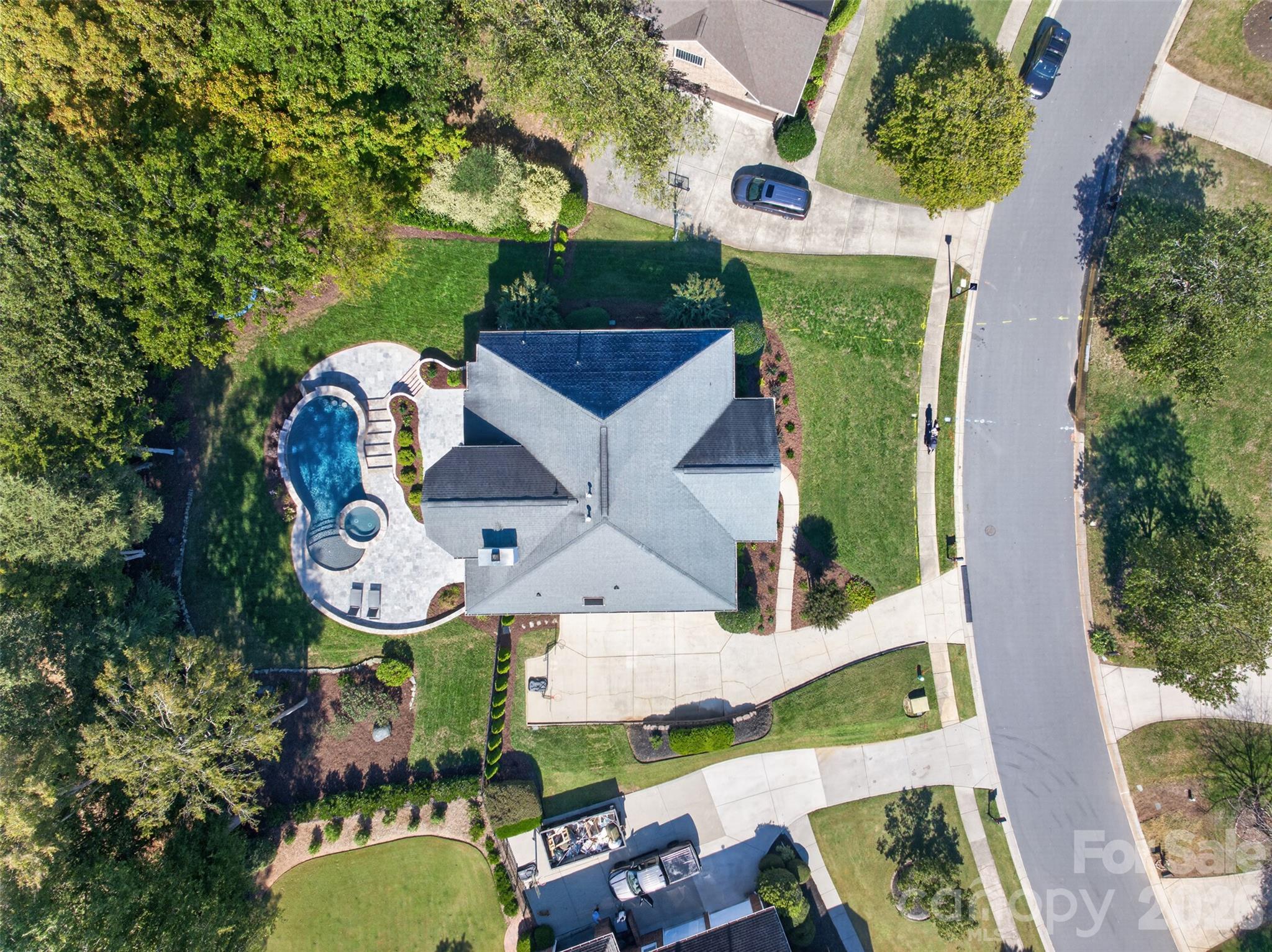 8634 Woodmere Crossing Lane Property Photo 47