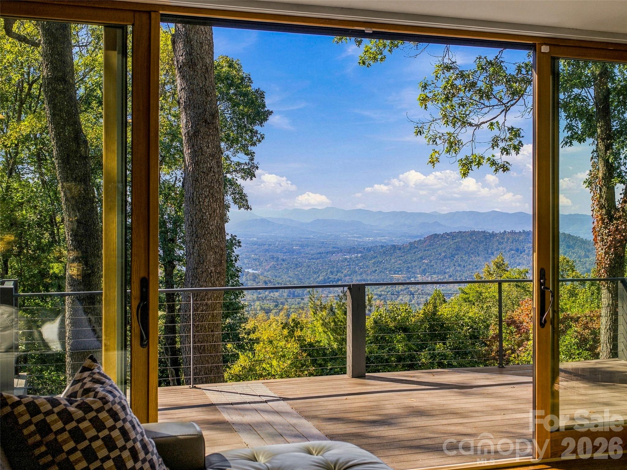 21 Peach Knob Drive Property Photo 12