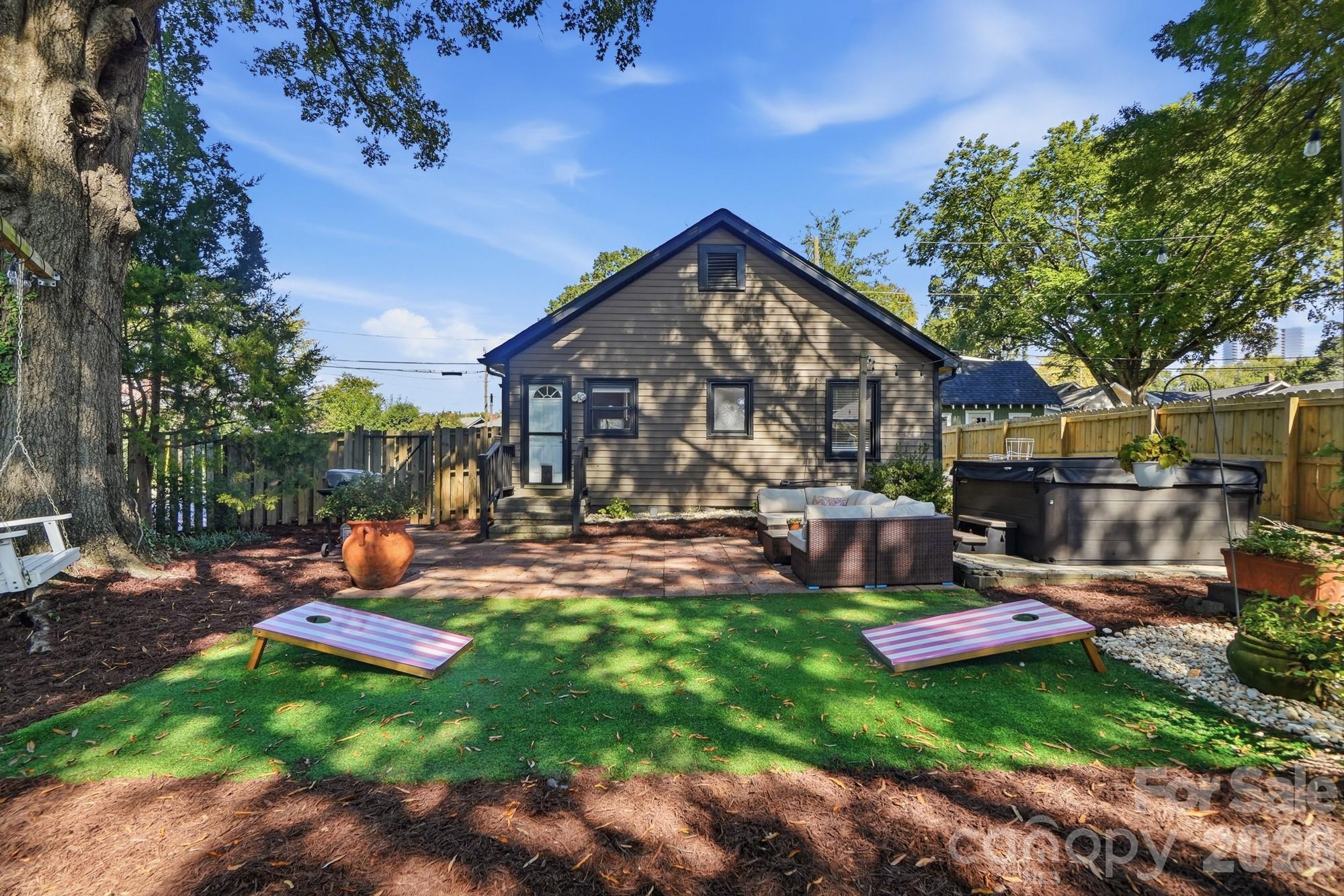1545 Wickford Place Property Photo 2
