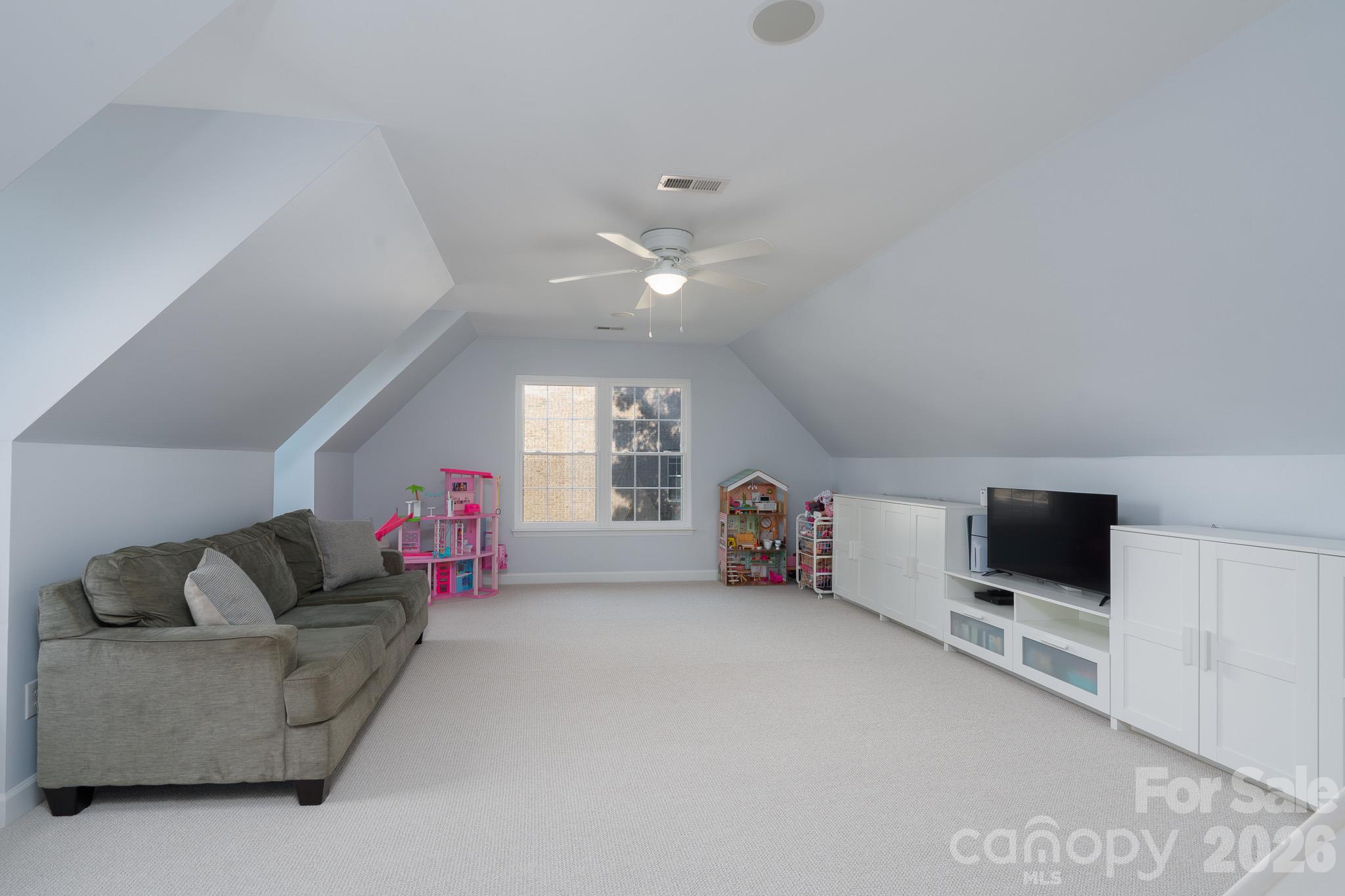1201 Beckford Glen Drive Property Photo 34