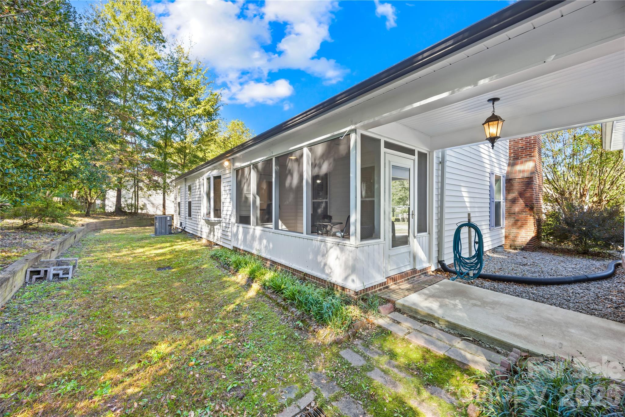 477 Birchwood Trail Property Photo 3