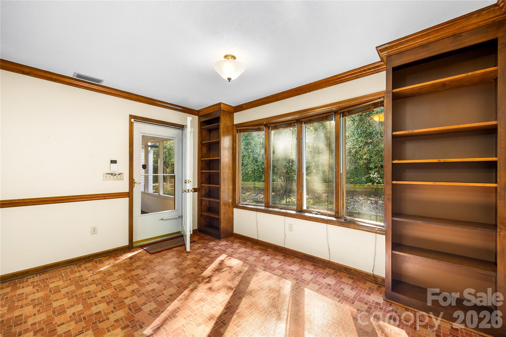 477 Birchwood Trail Property Photo 25